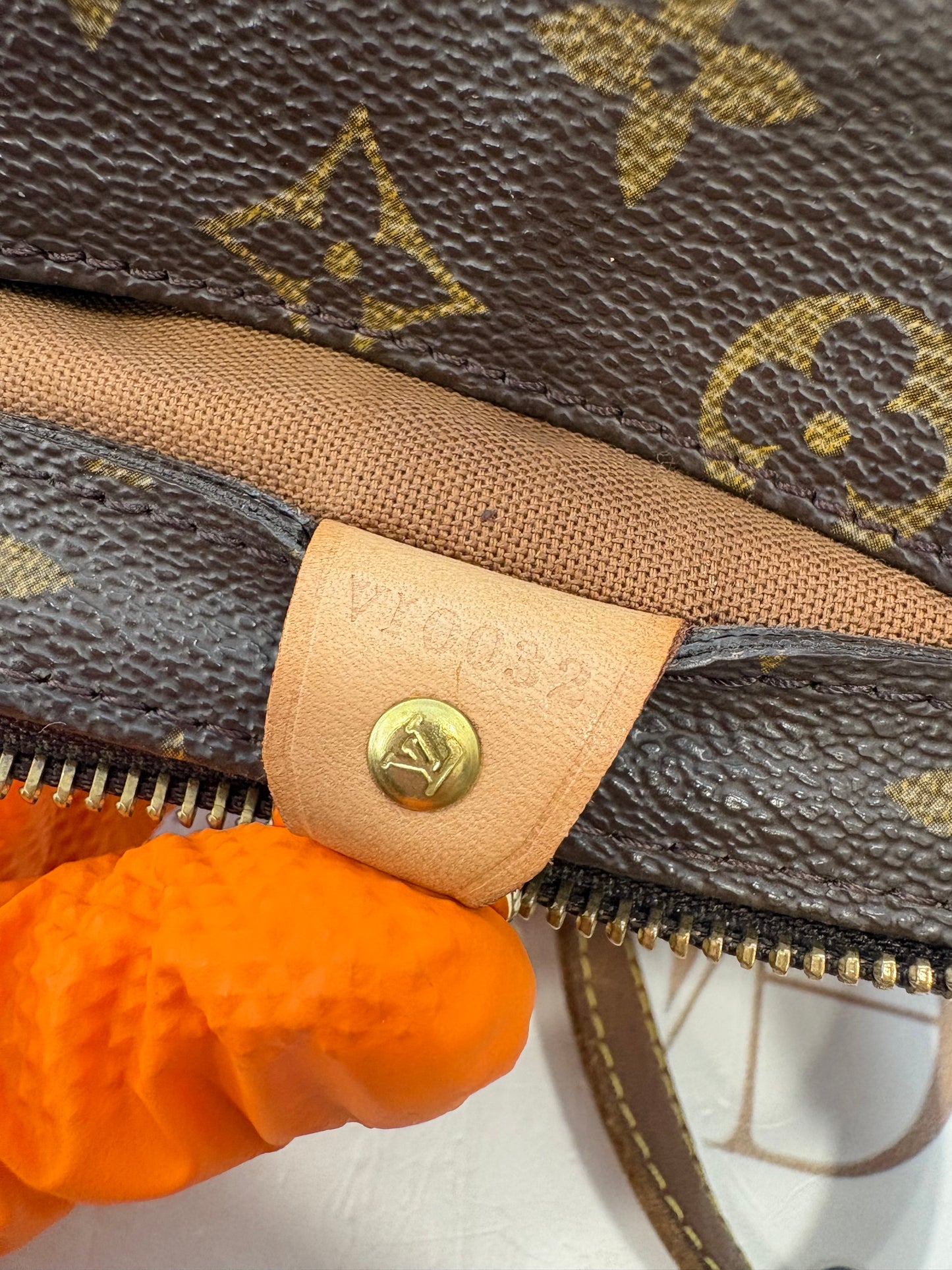 016908 - Louis Vuitton Cabas Piano