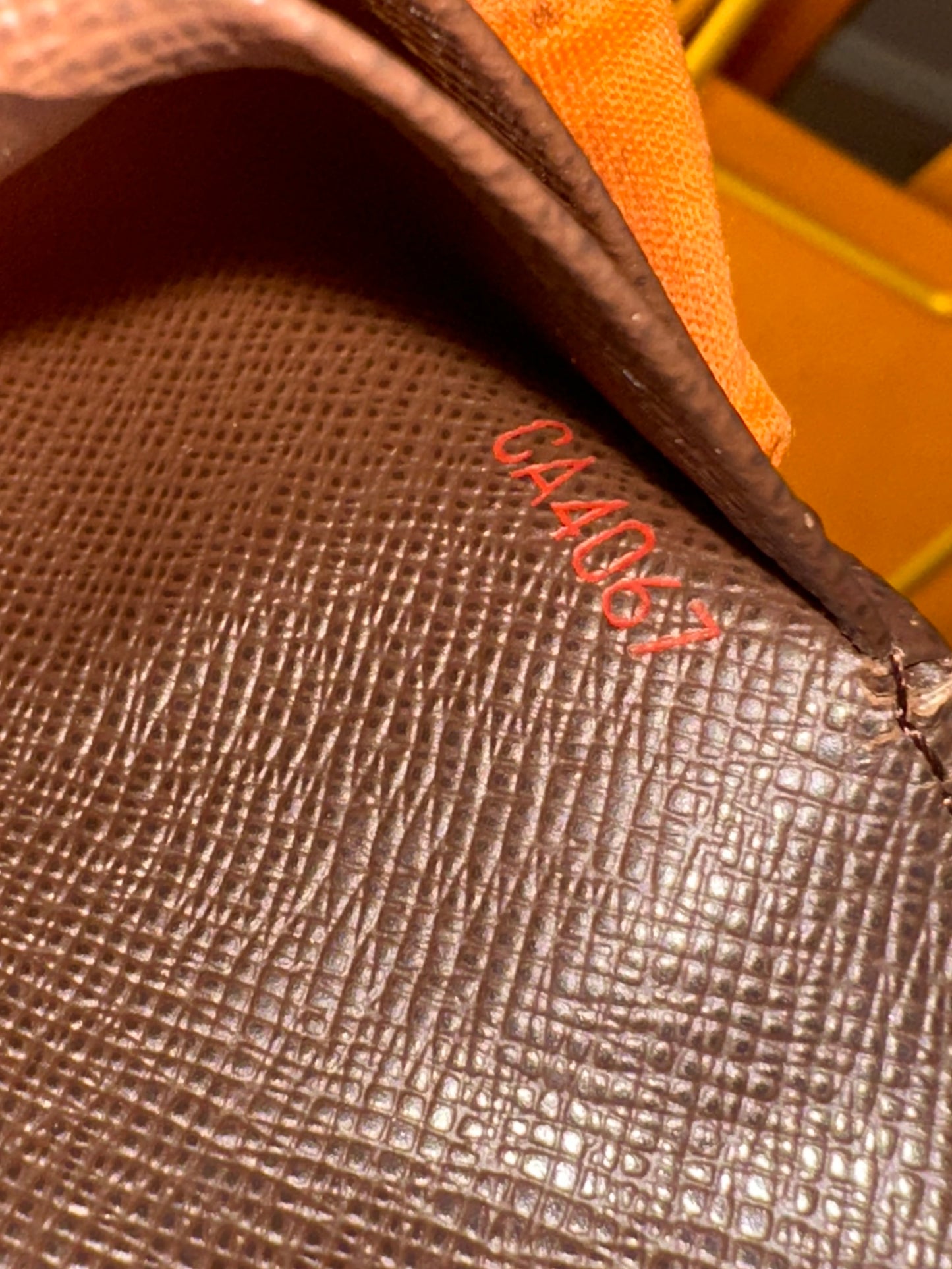 Louis Vuitton Tresor Damier