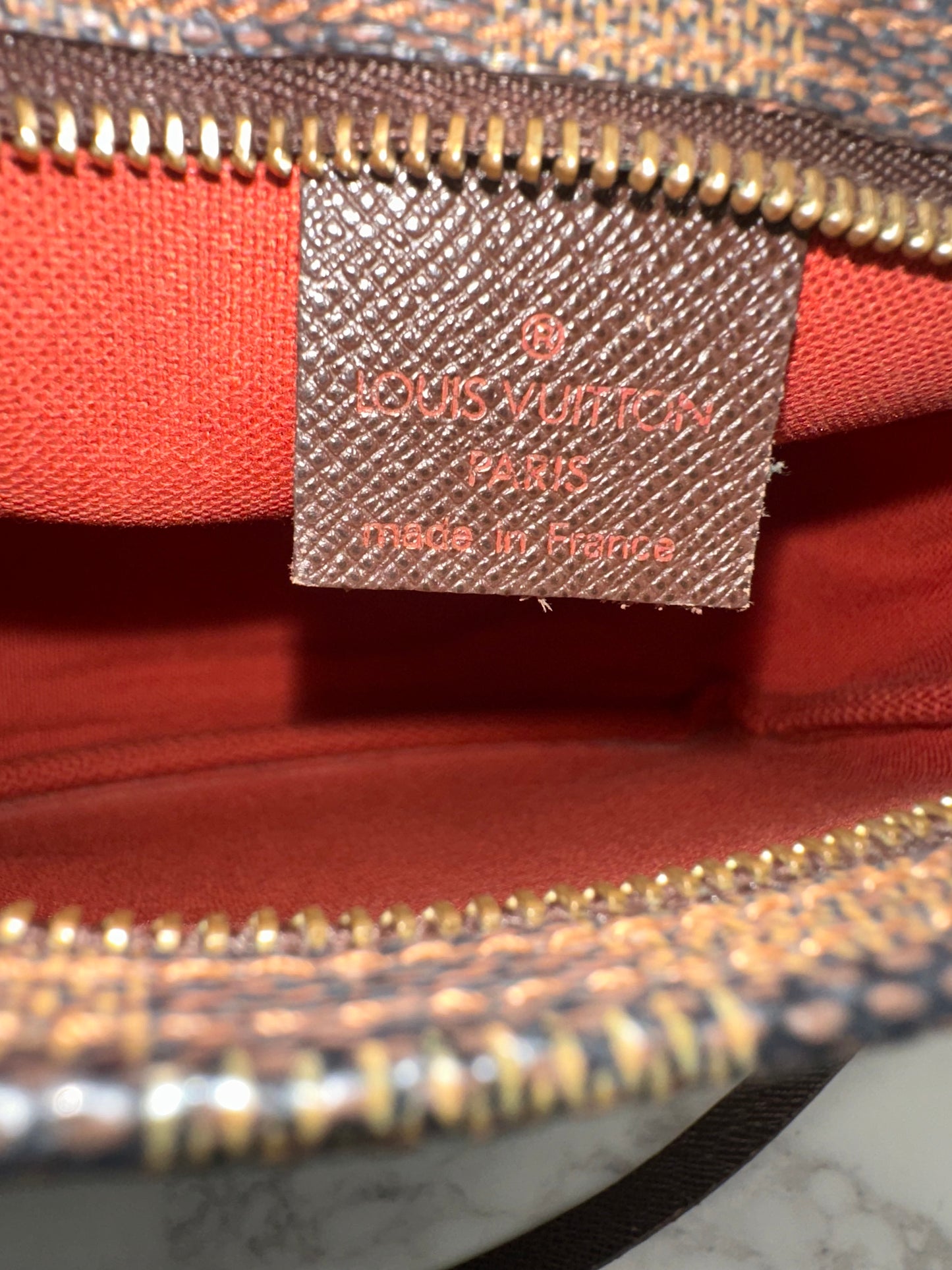 Louis Vuitton Pochette Damier