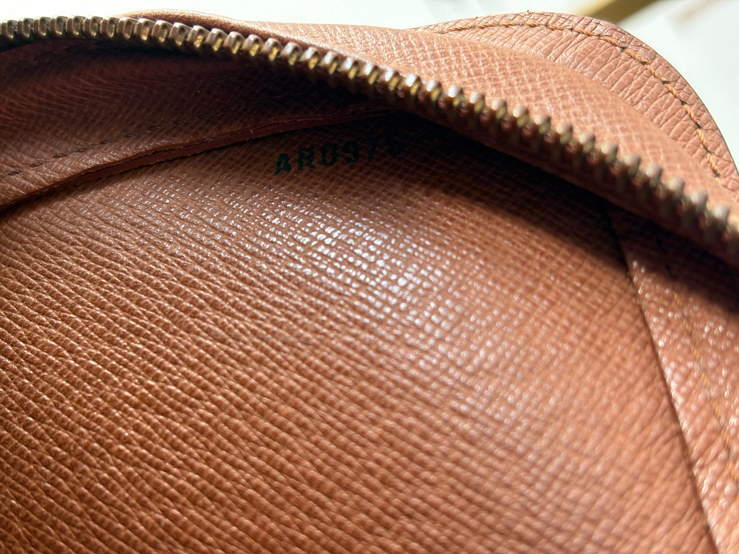 016926 - Louis Vuitton Orsay