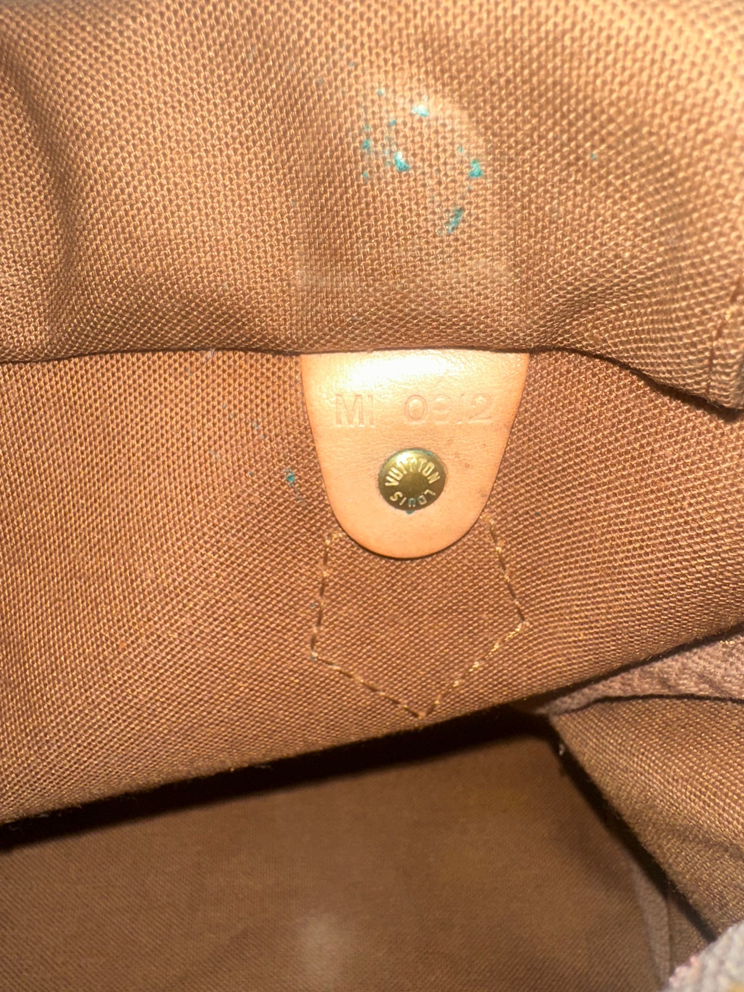 Louis Vuitton Speedy 25