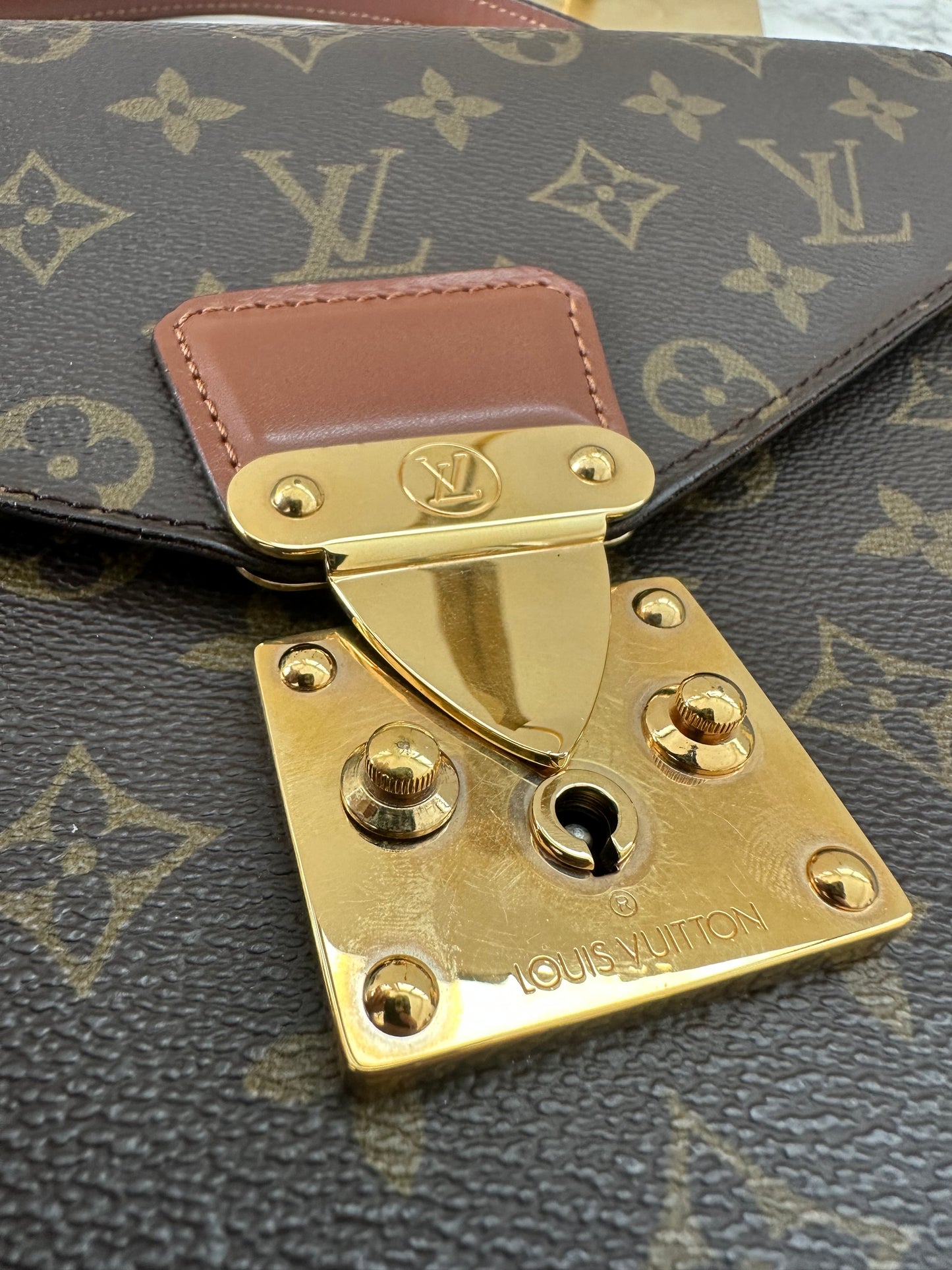 Louis Vuitton Concorde