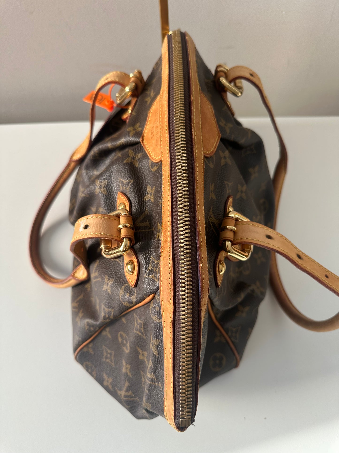 Louis Vuitton Tivoli GM