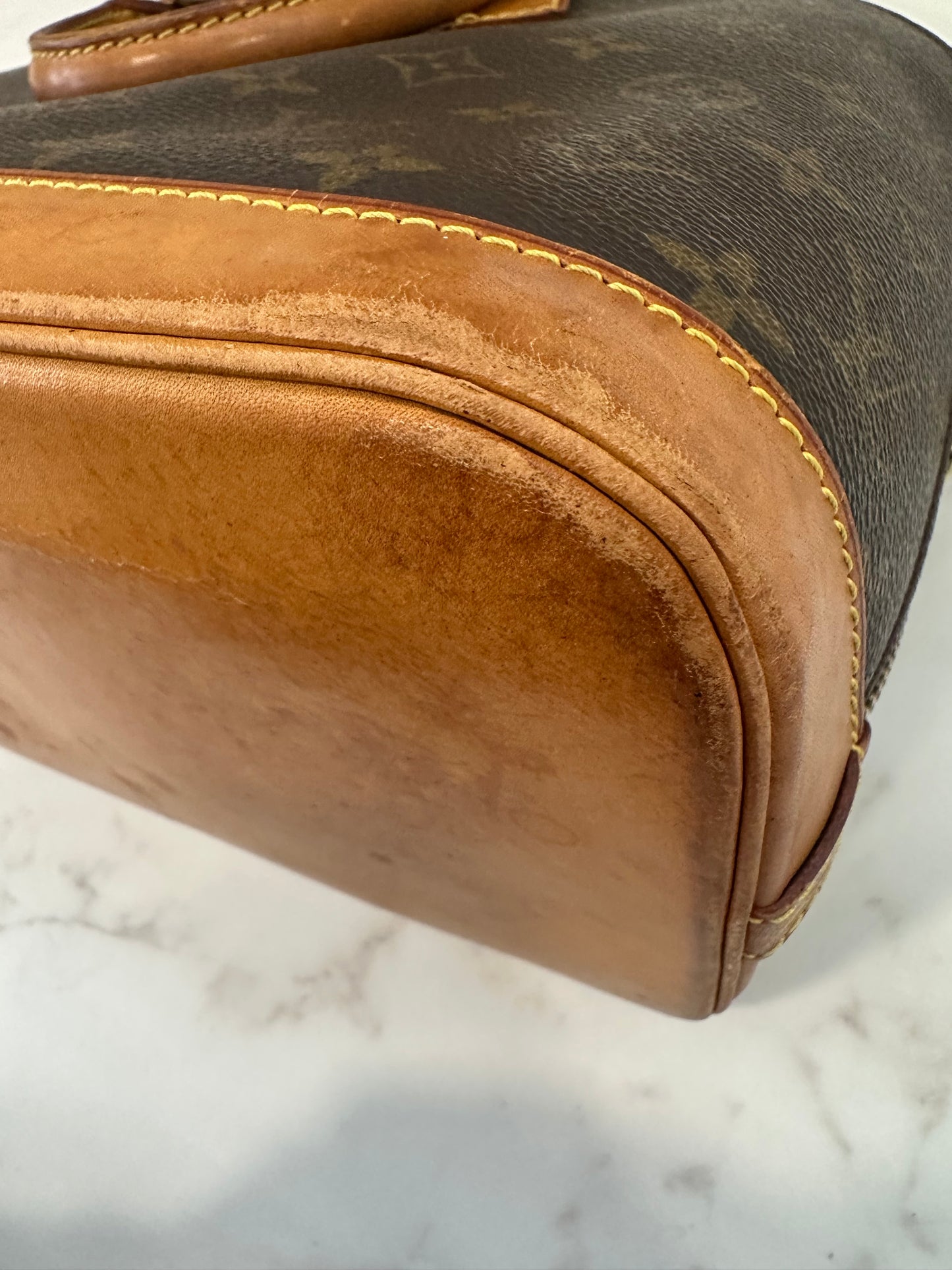 Louis Vuitton Alma