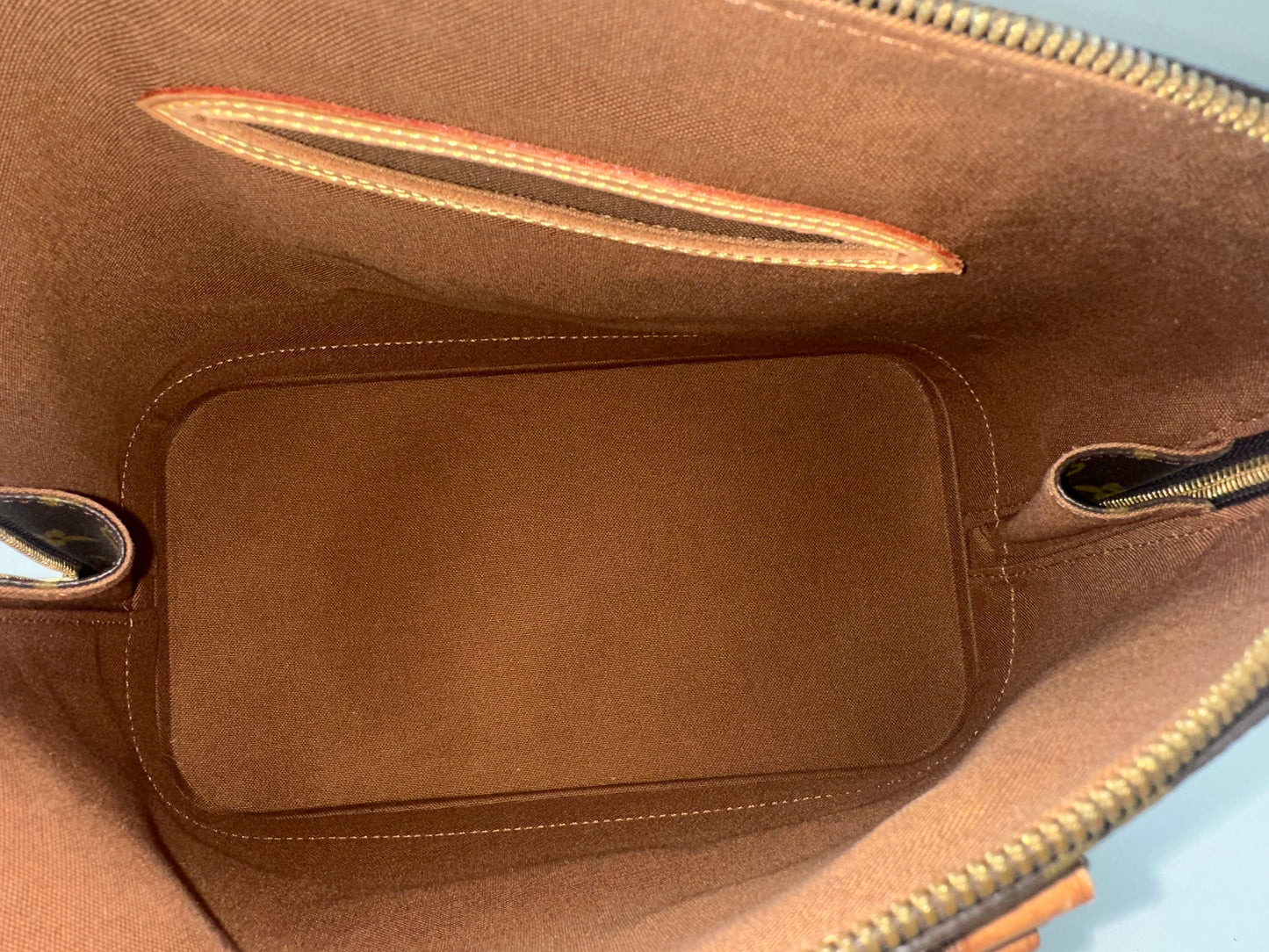 Louis Vuitton Alma