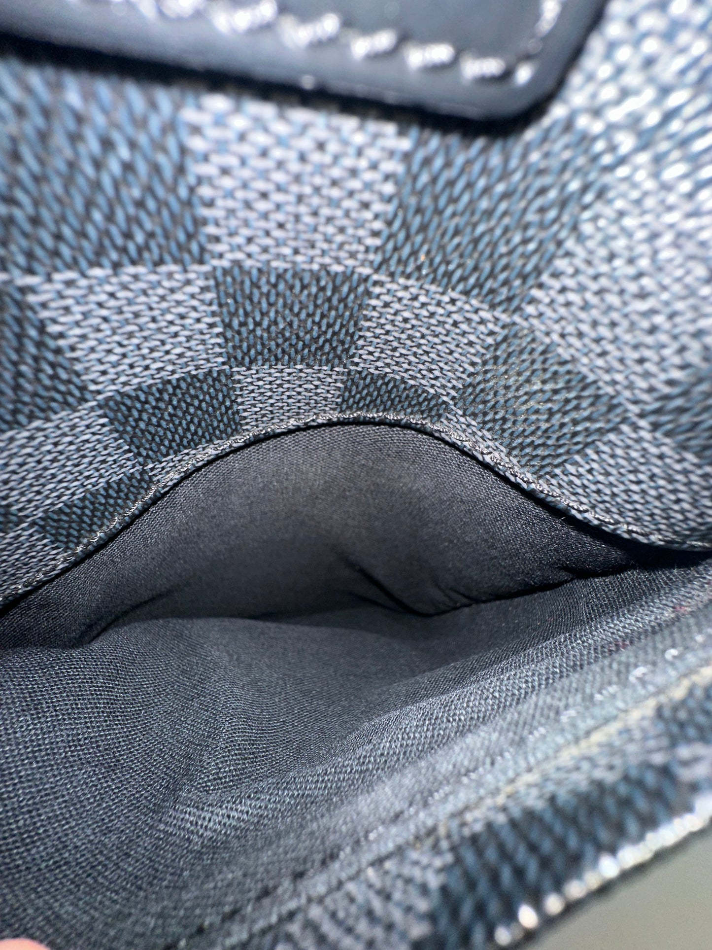Louis Vuitton Damier Grafhite