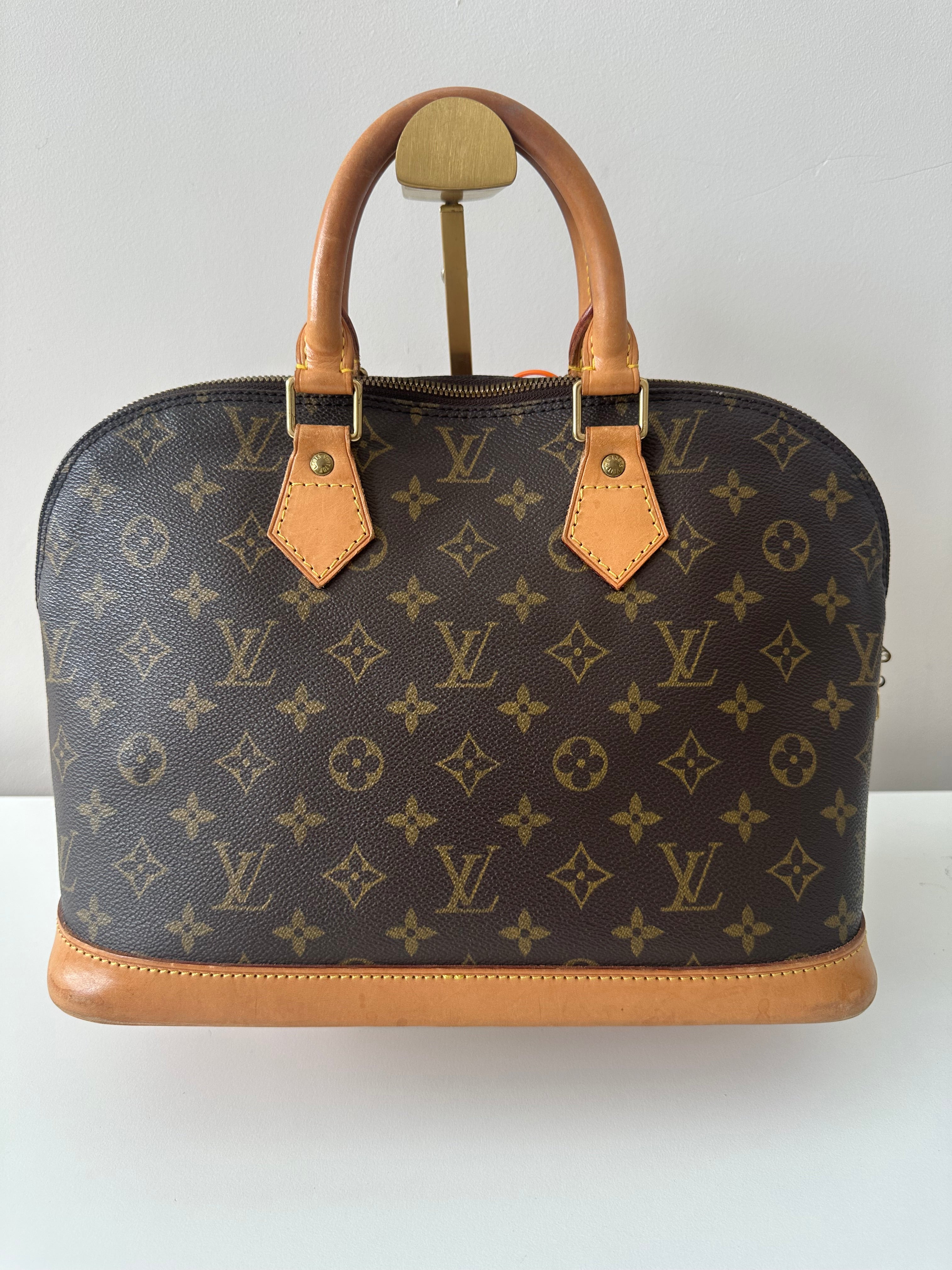 Louis Vuitton Alma
