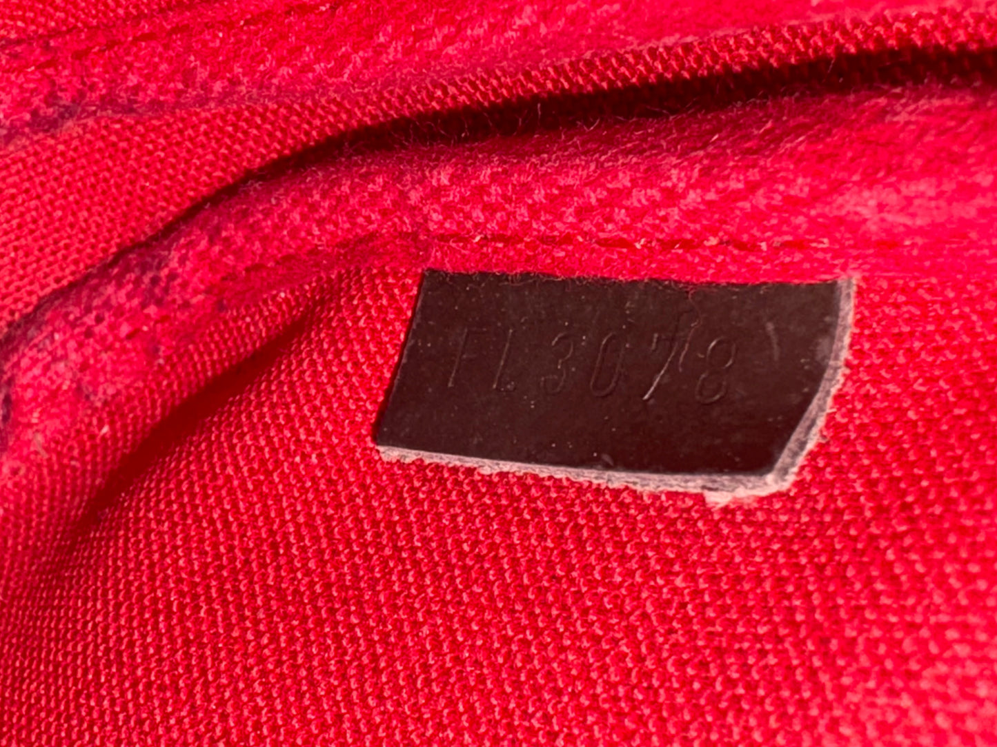 Louis Vuitton Pochette mini Damier Ebene