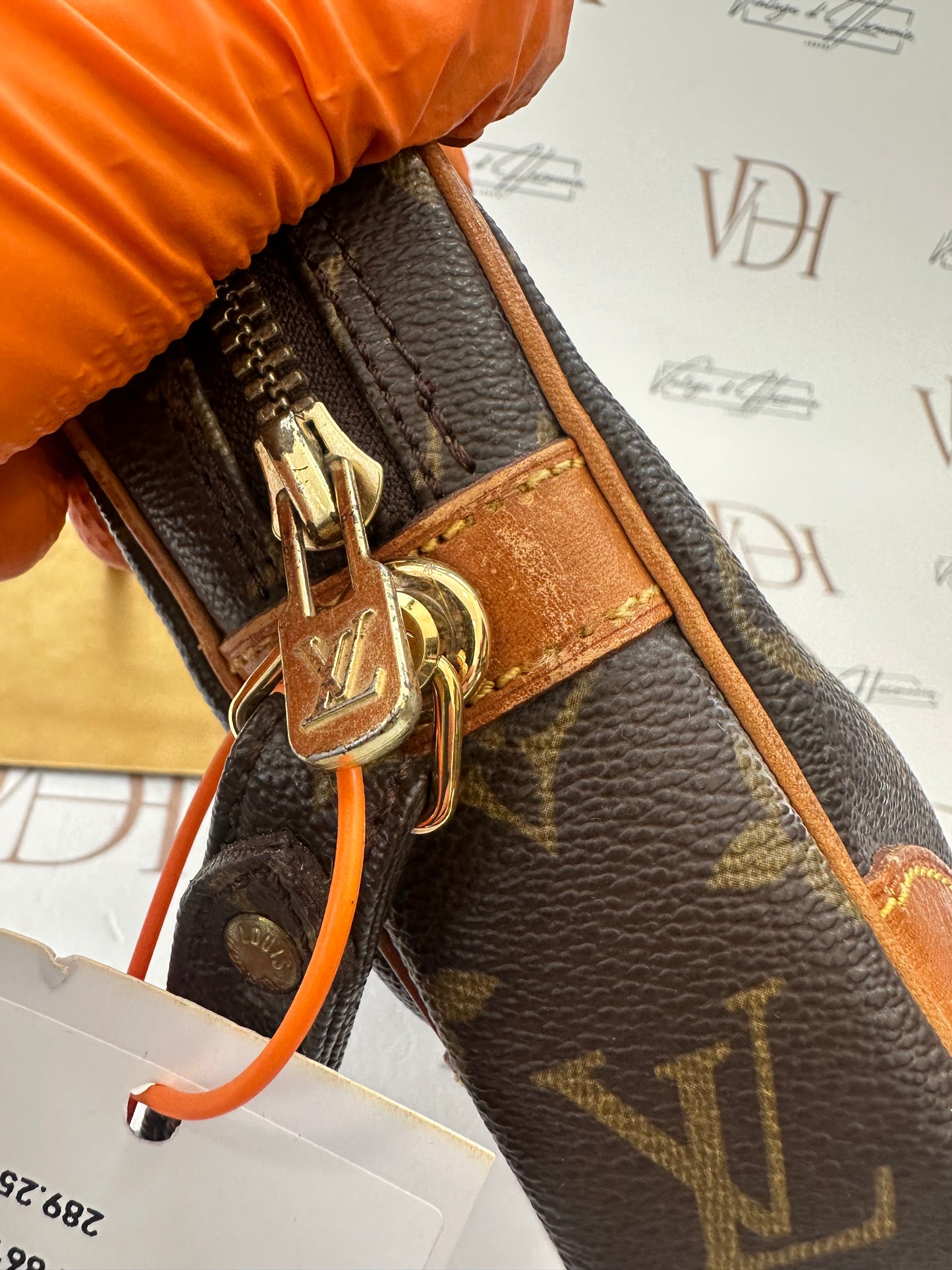 017843 - Louis Vuitton Marly Dragonne GM