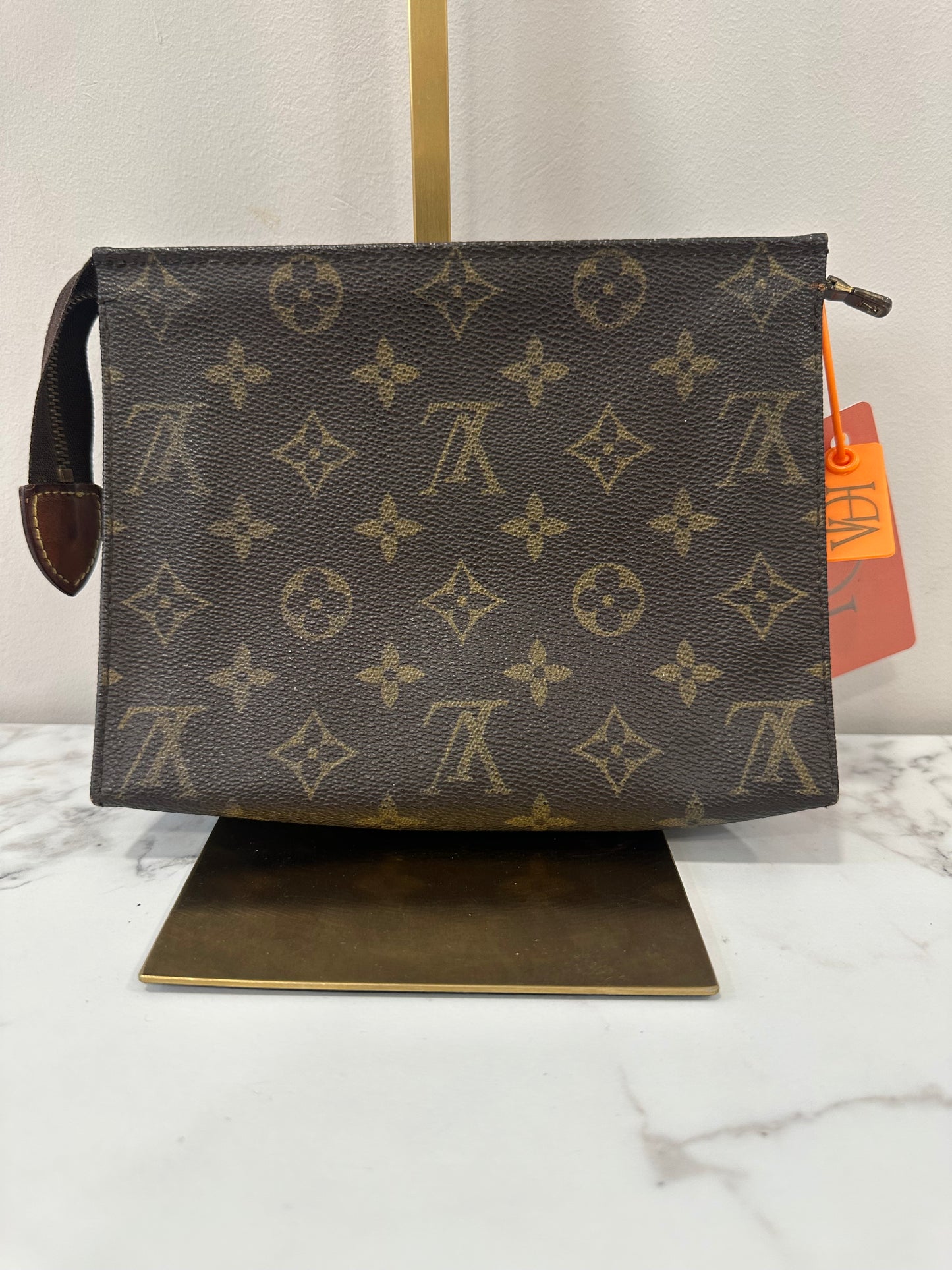 Louis Vuitton Toilette 19