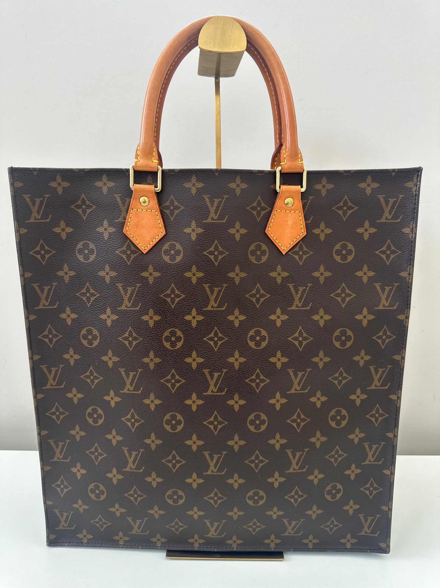 Louis Vuitton Sac Plat