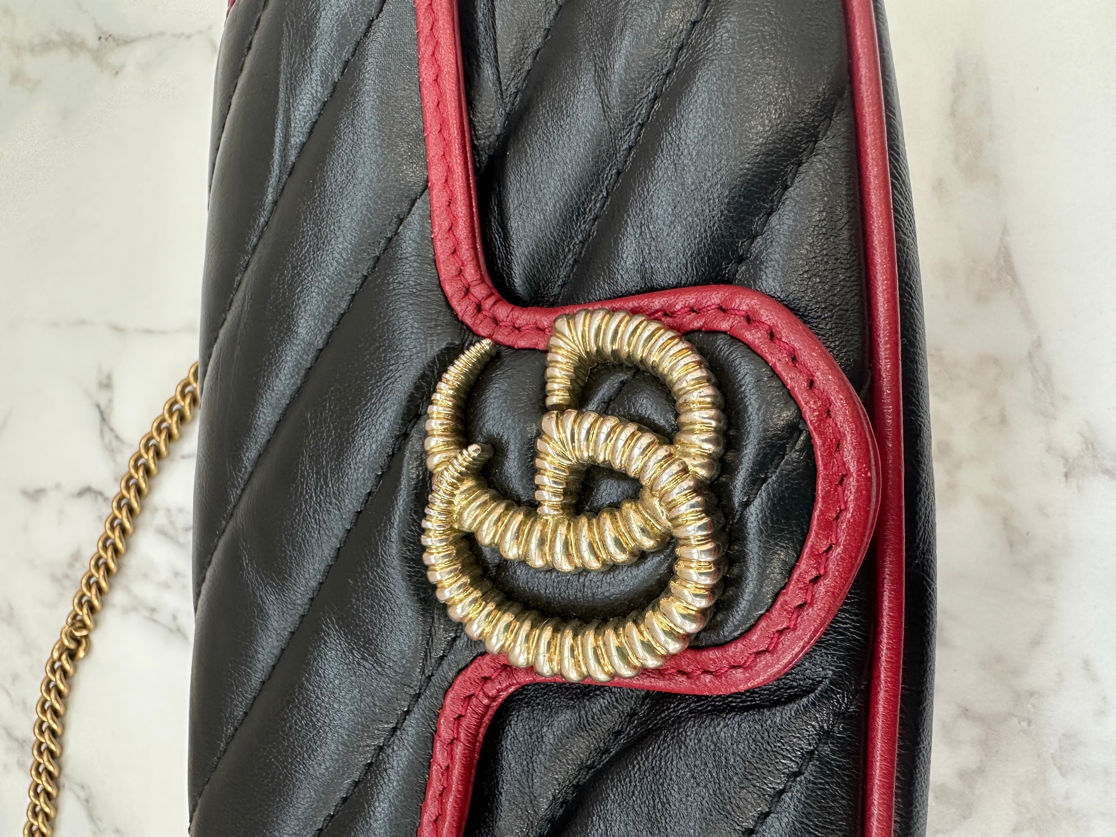 Gucci marmont black