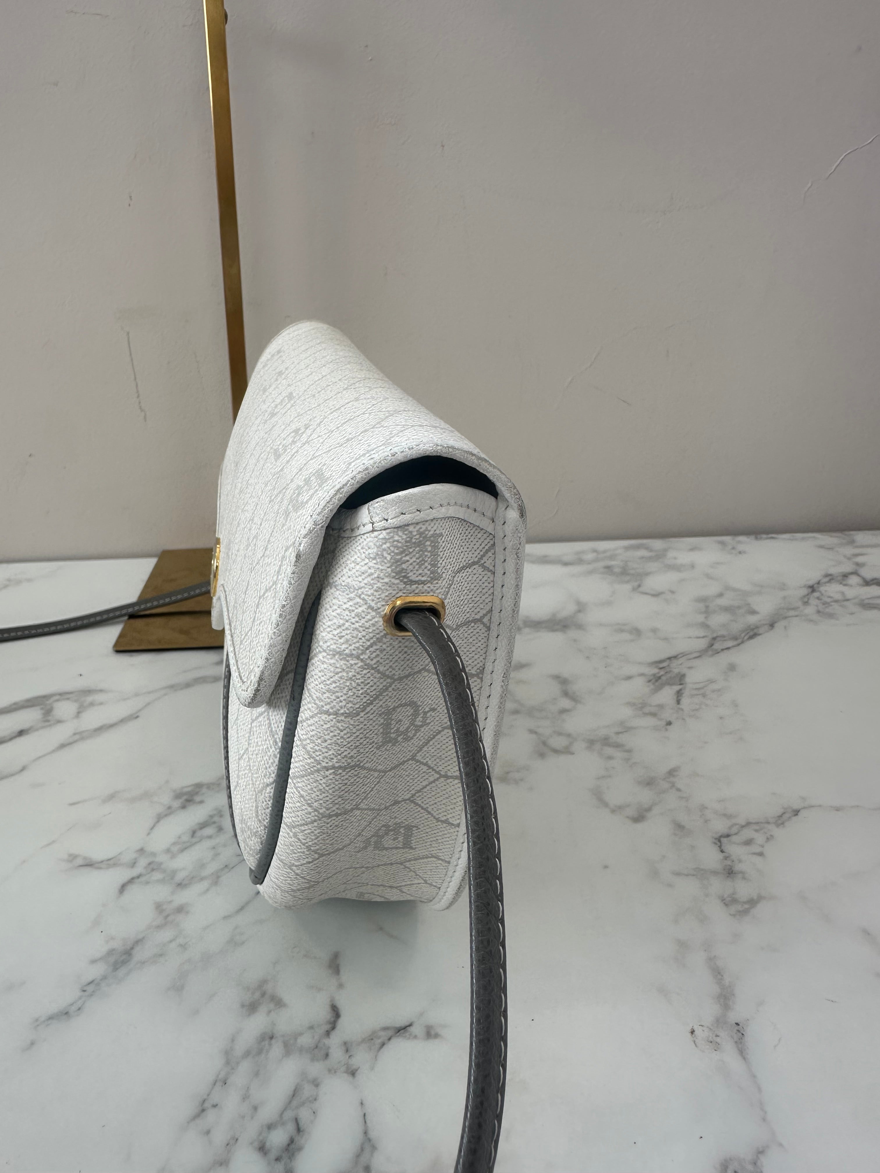 Dior Honeycomb