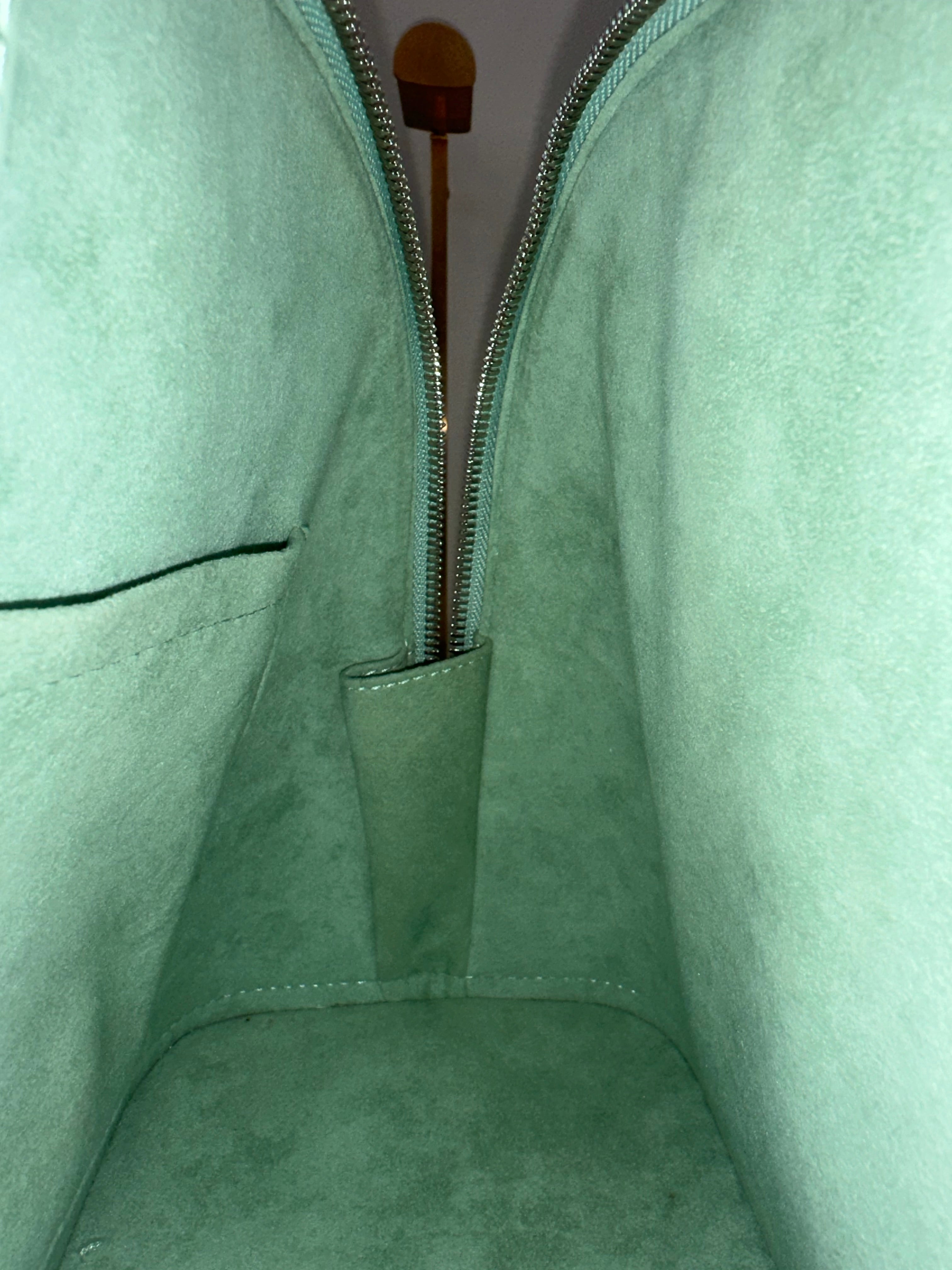 Louis Vuitton Alma PM Epi Green