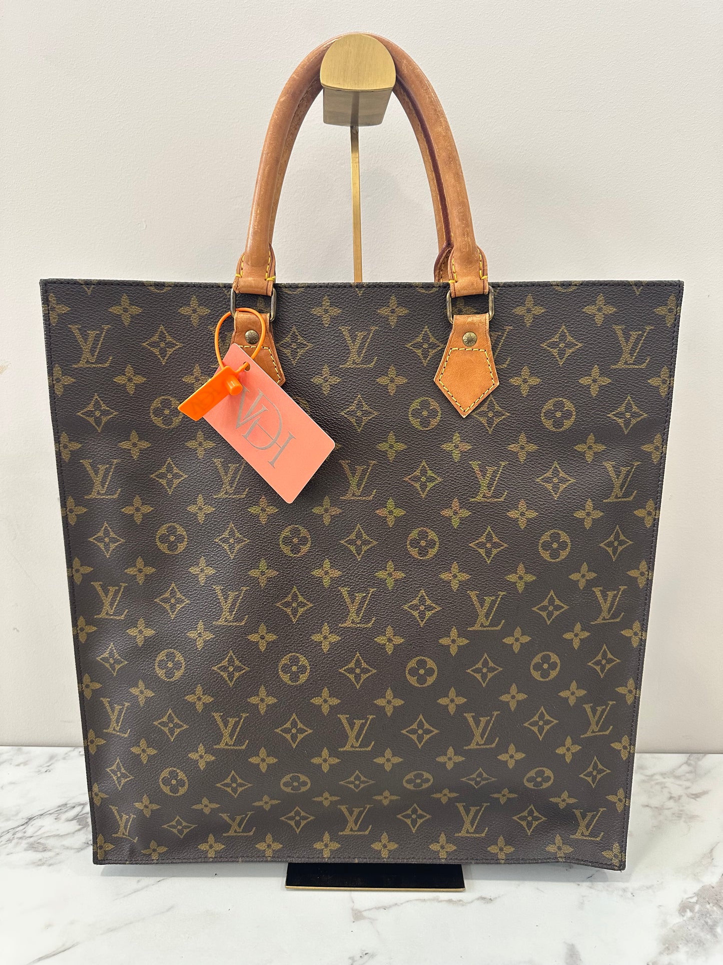 Louis Vuitton Sac Plat