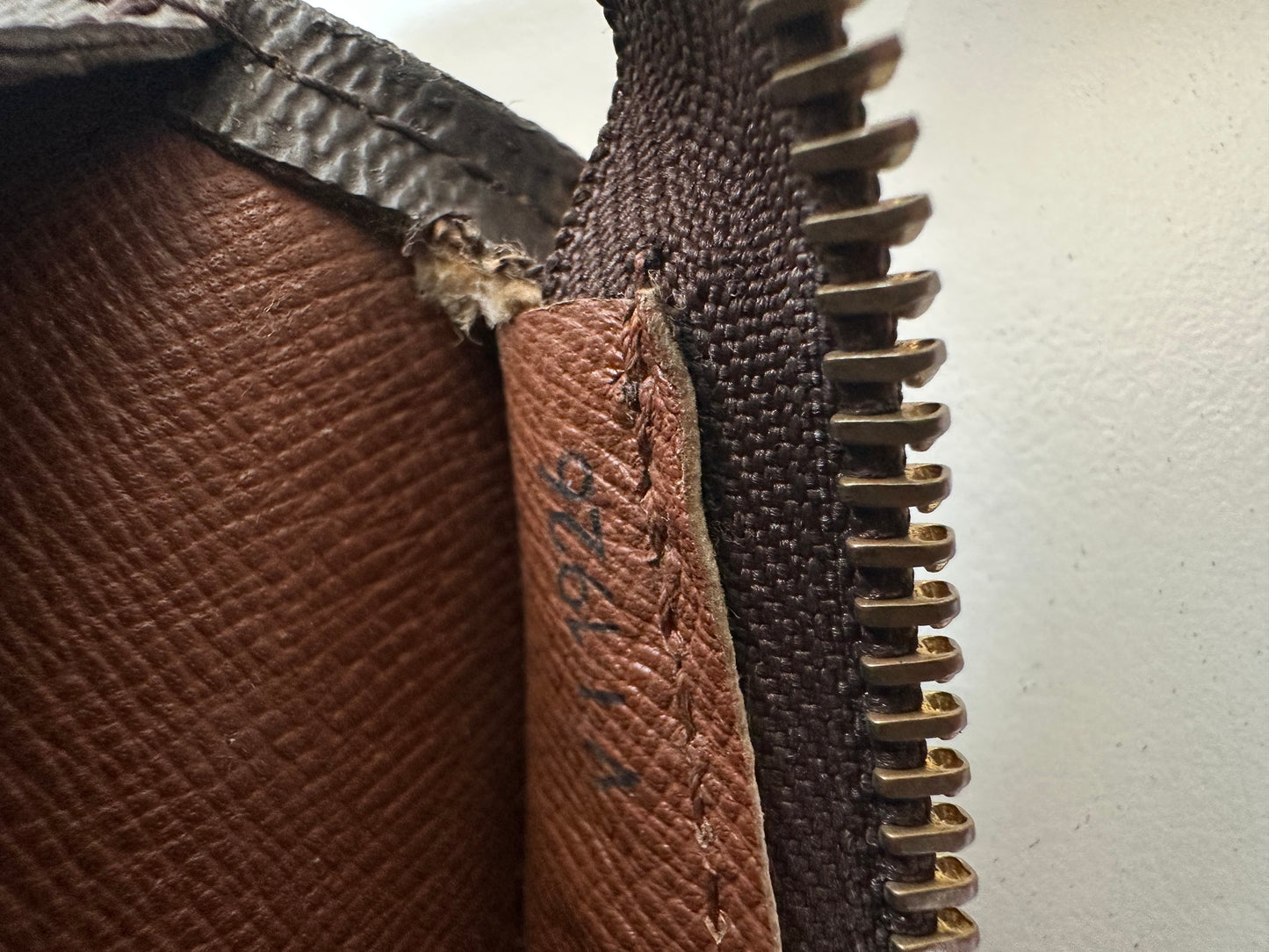 Louis Vuitton Babylone