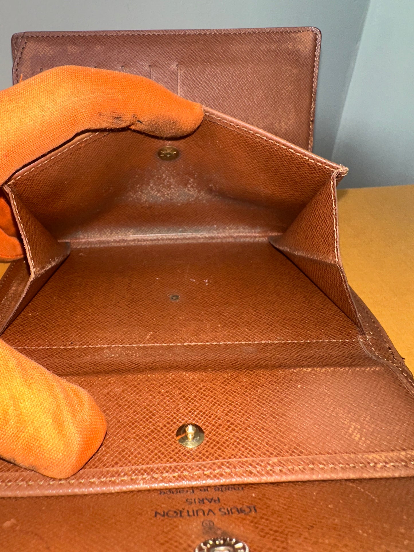 Louis Vuitton Wallet