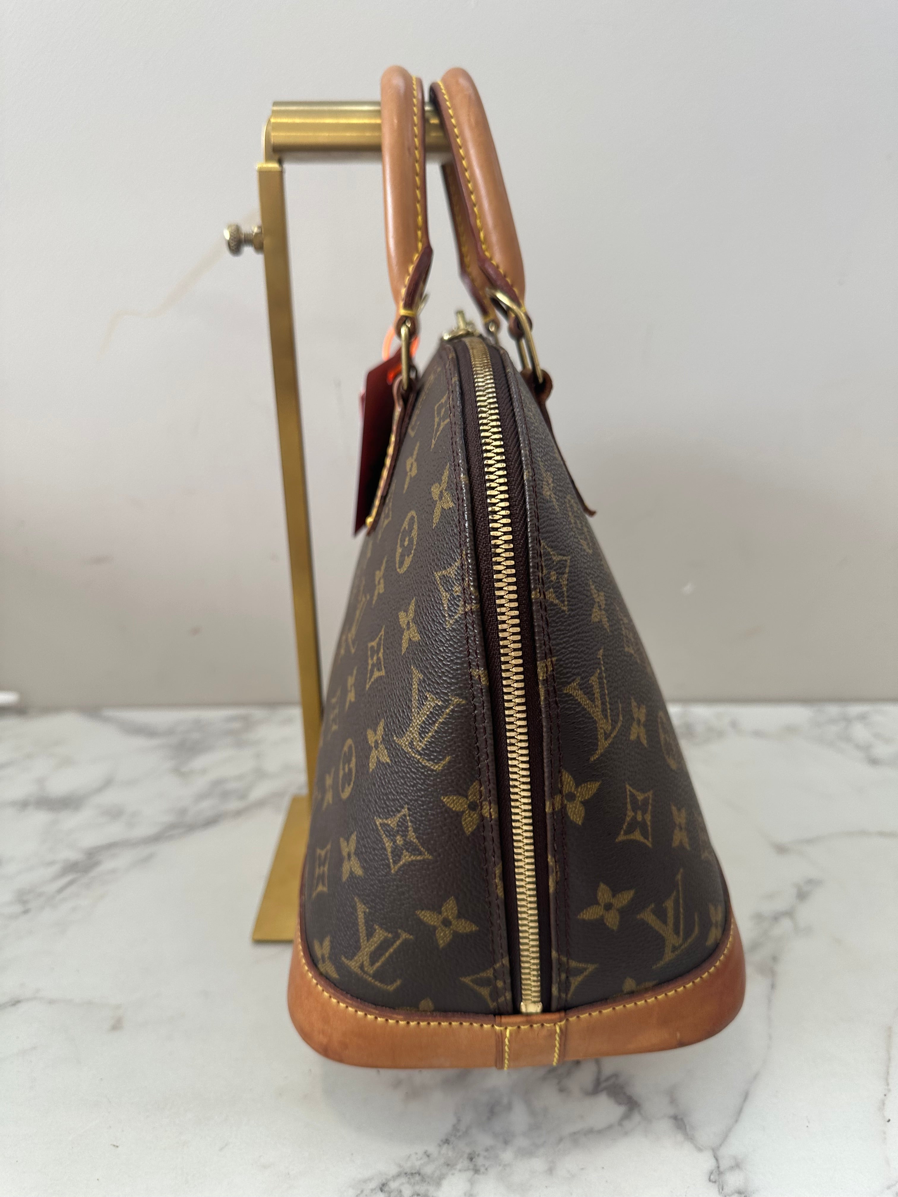 Louis Vuitton Alma