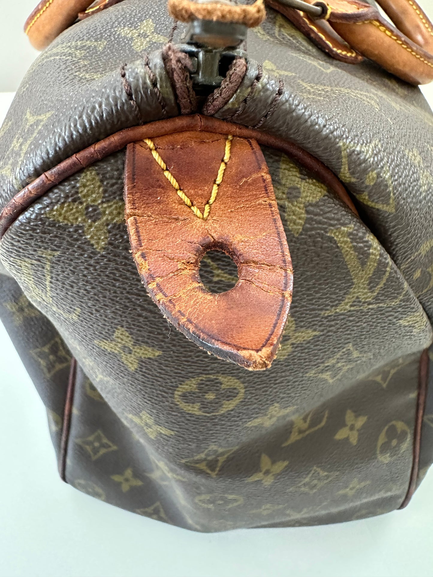 Louis Vuitton Speedy 40