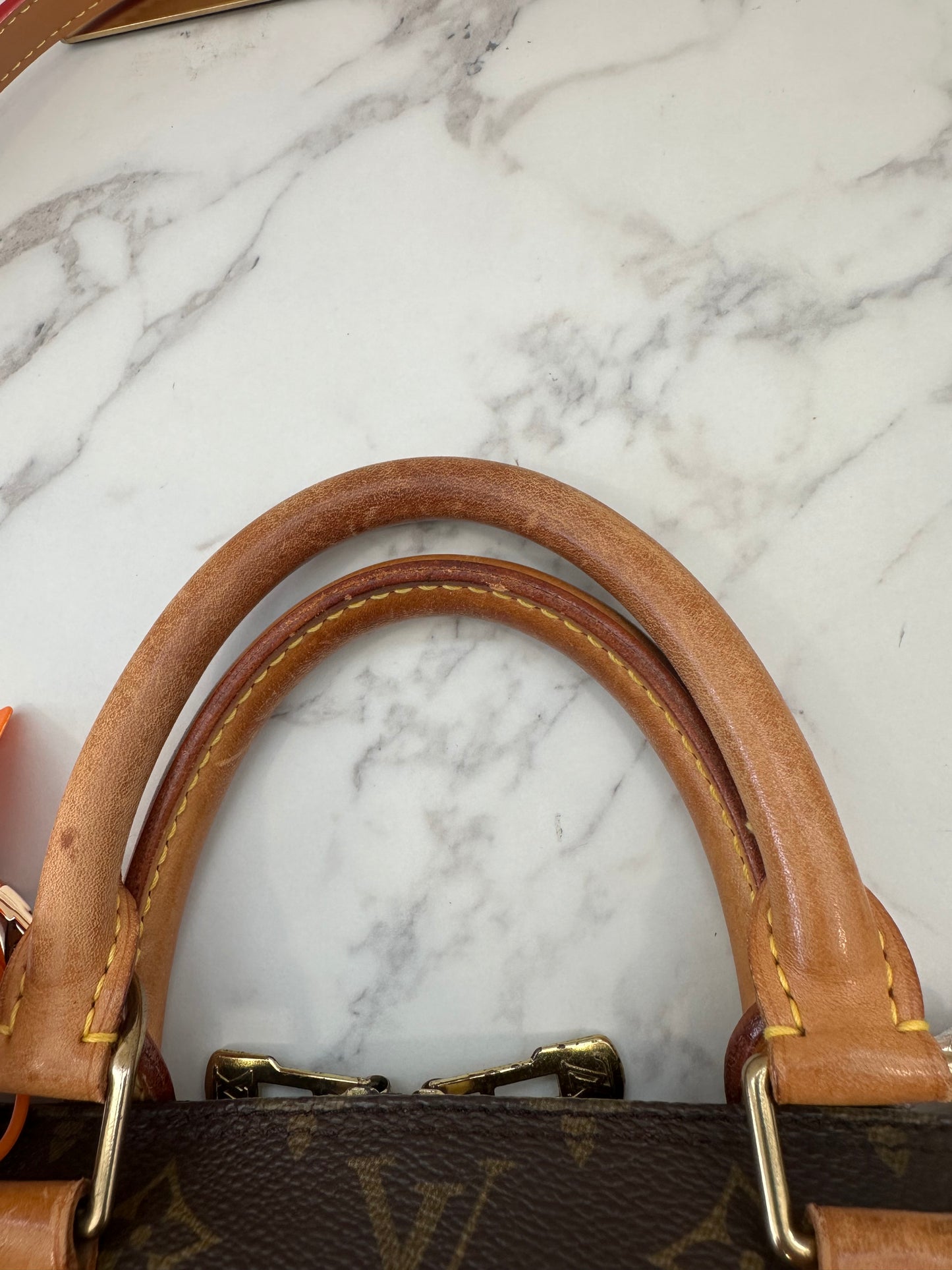 Louis Vuitton Alma