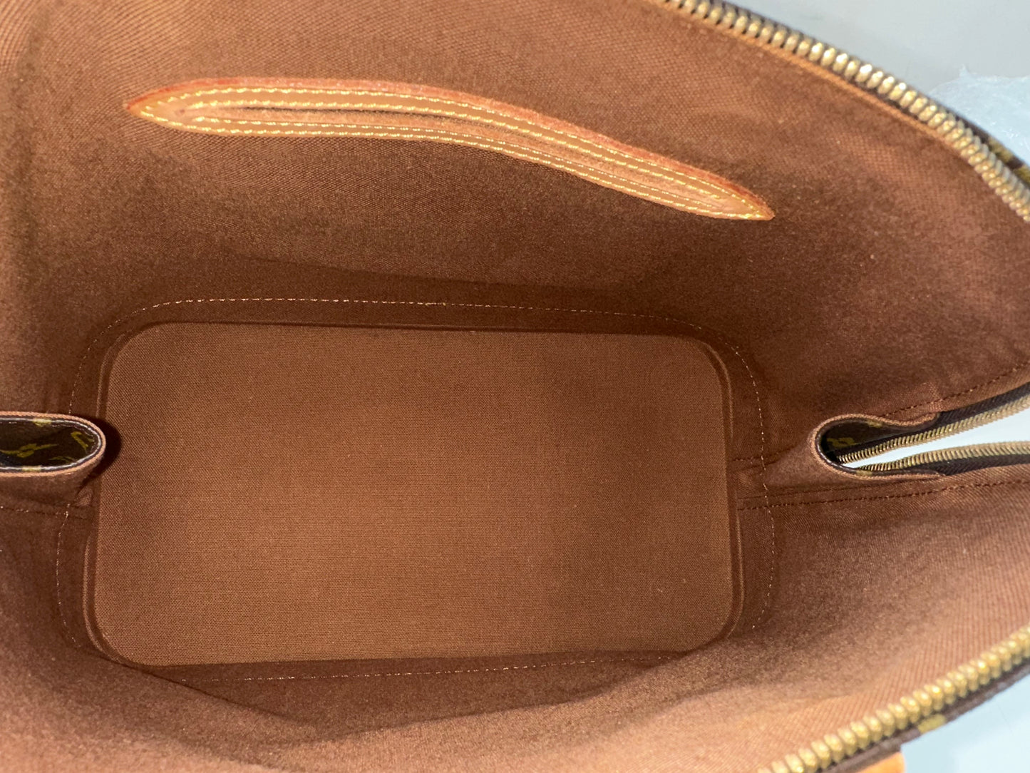 Louis Vuitton Alma