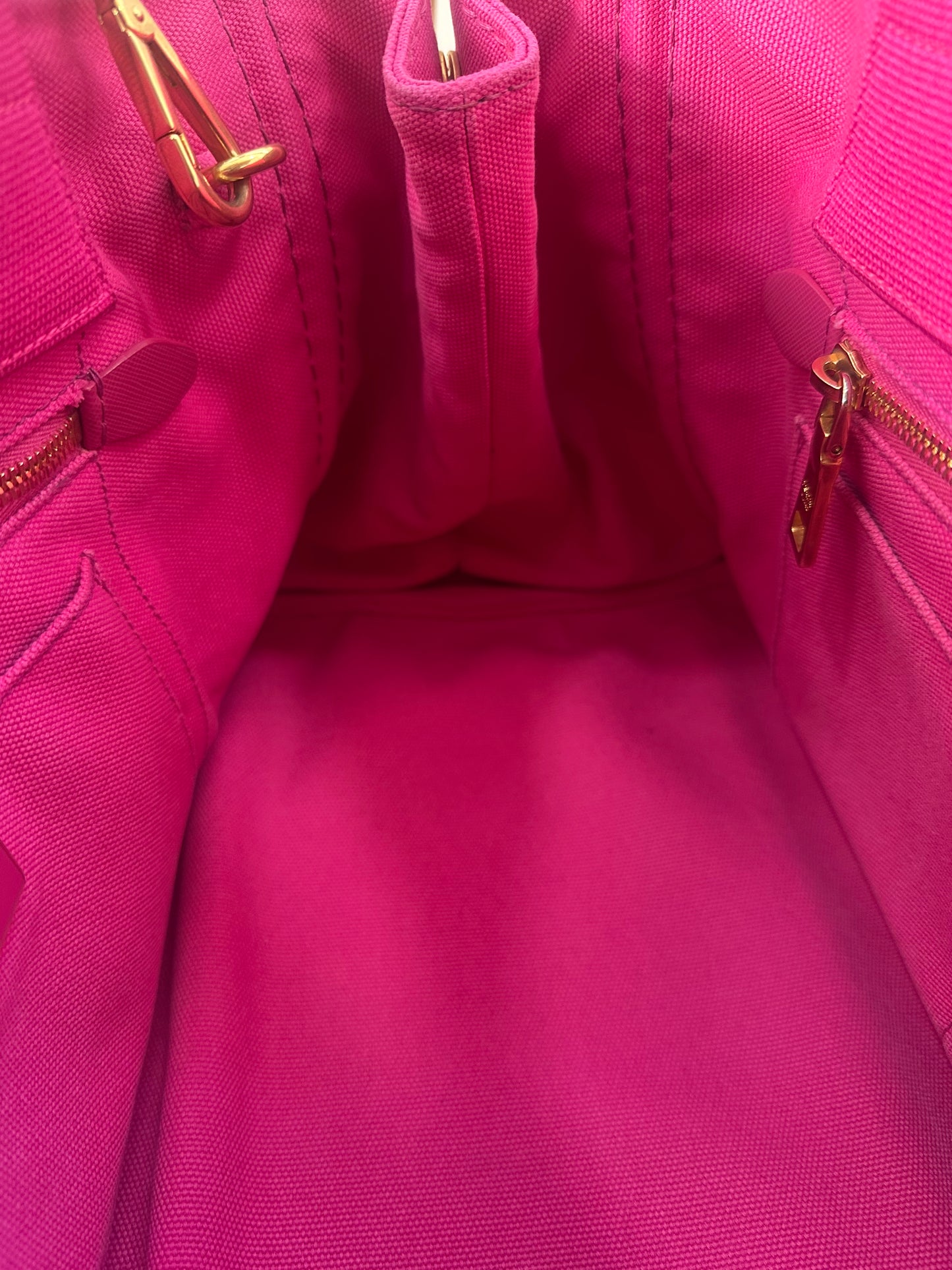 Prada Pink Denim Canapa