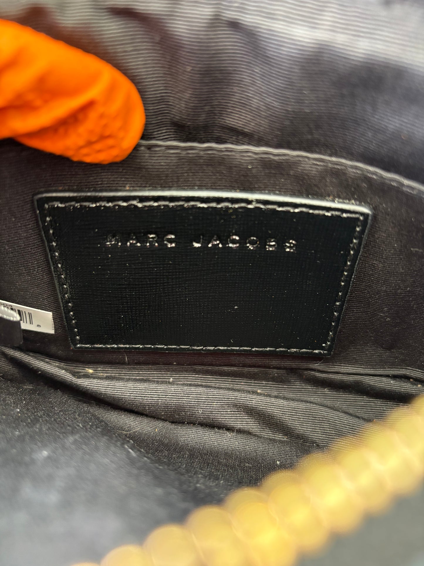 382203 - Marc Jacobs Snapshot