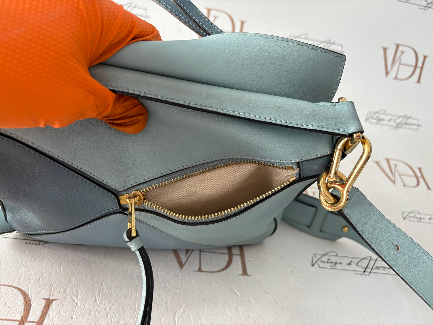 201573 - Loewe Puzzle