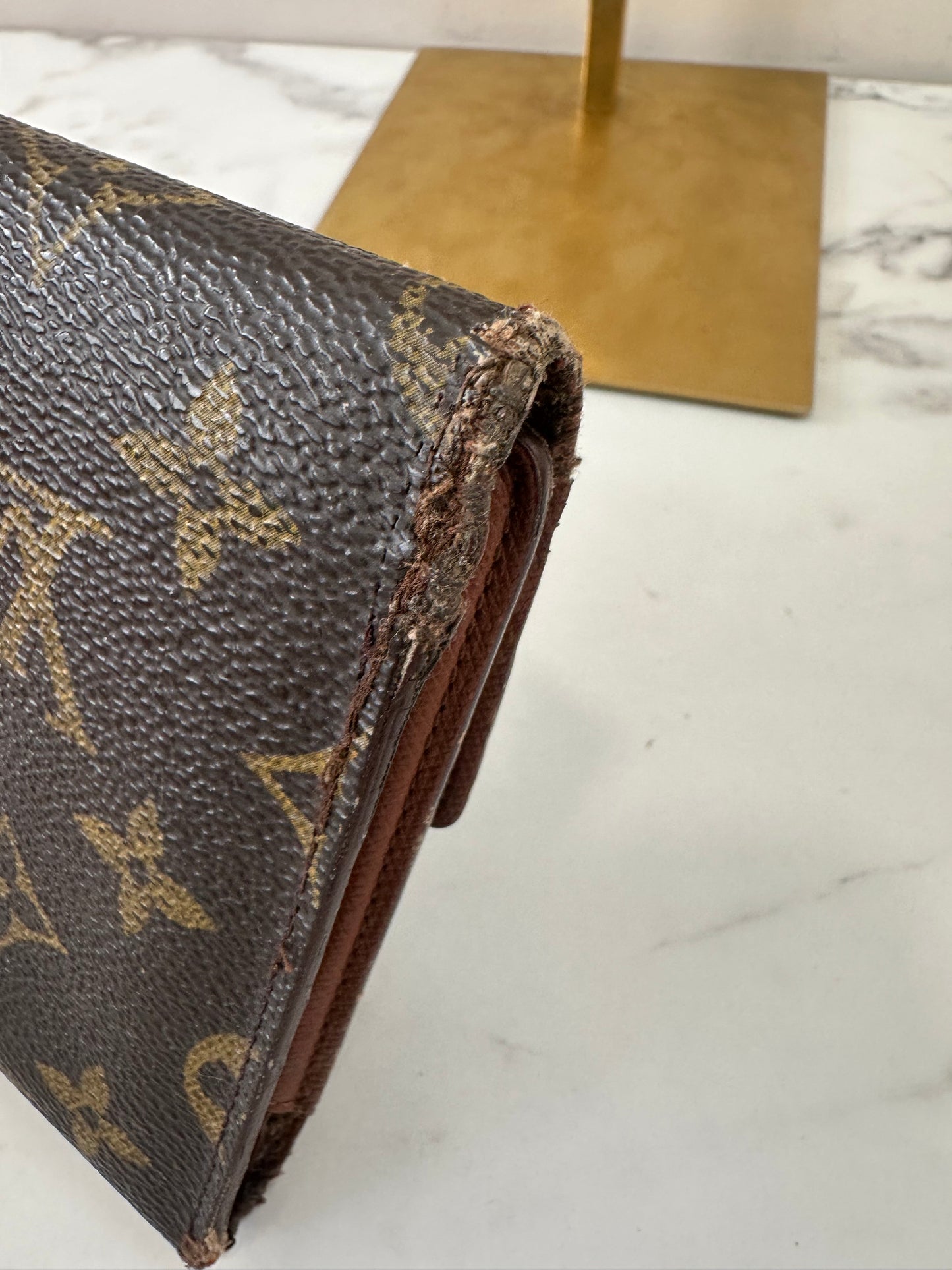 Louis Vuitton Sarah Wallet