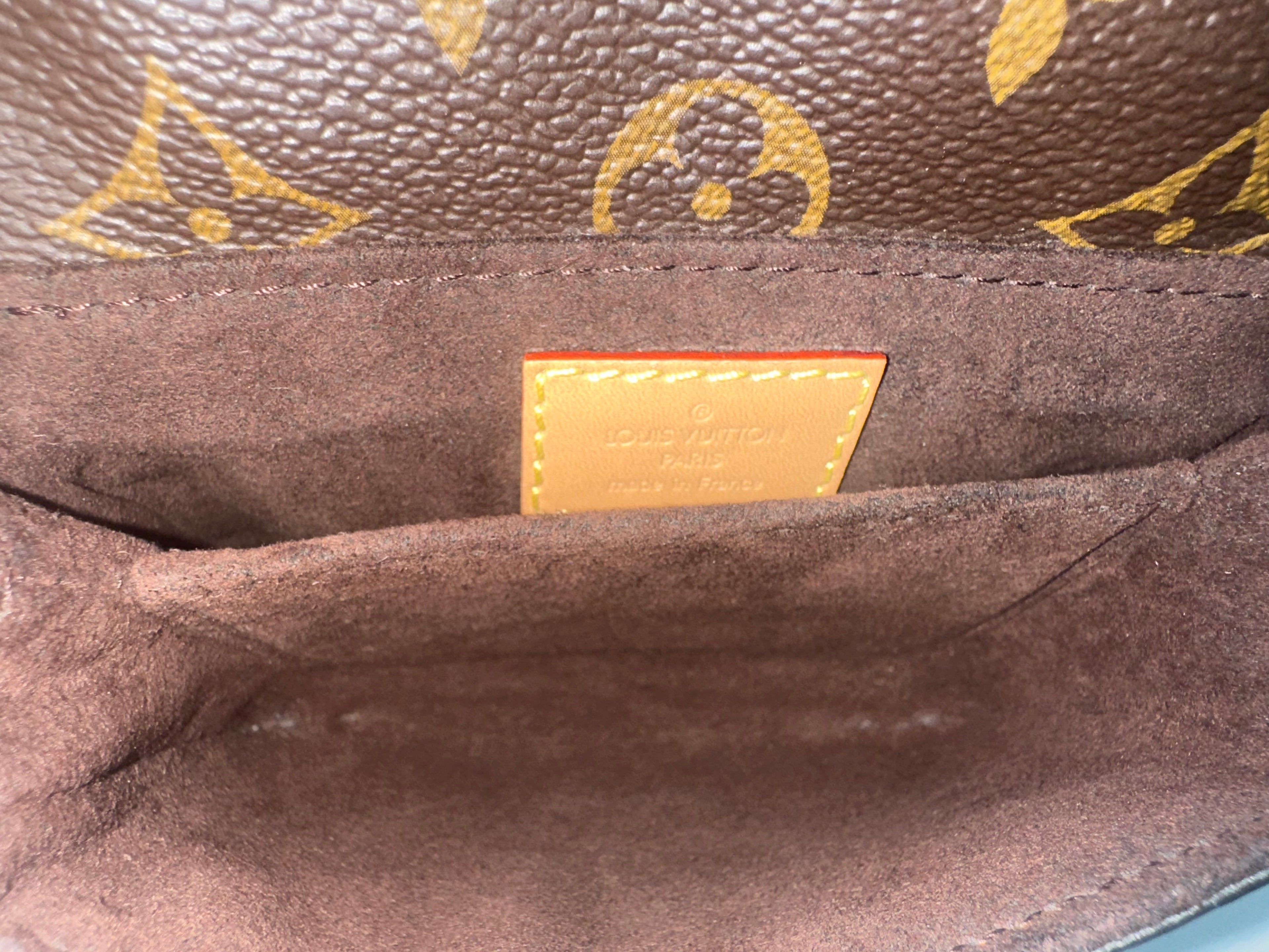 Louis Vuitton Pochette Metis