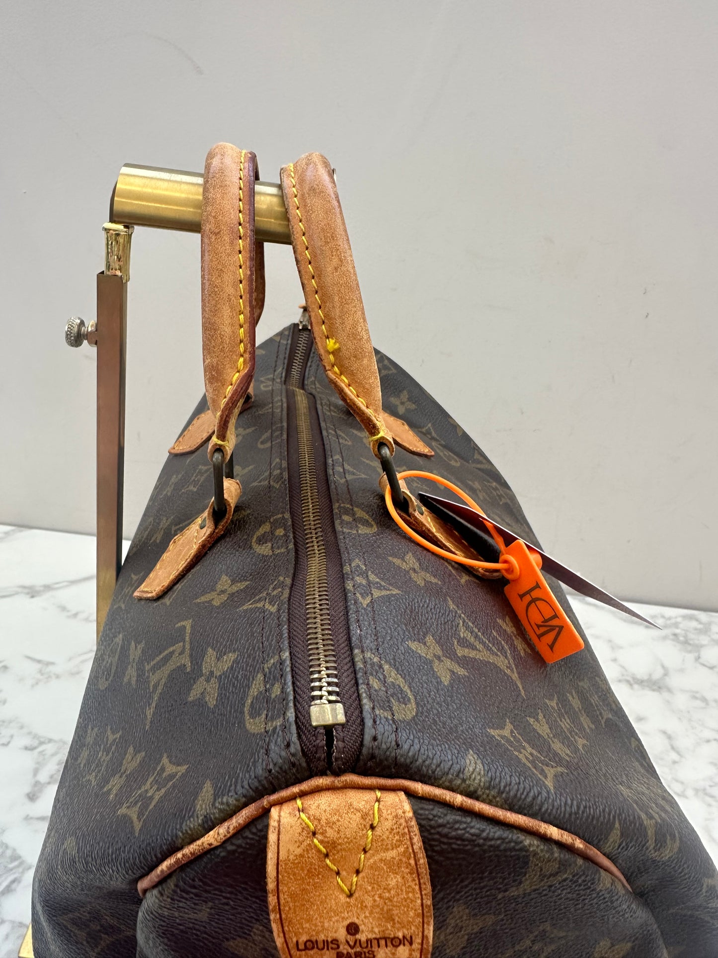 Louis Vuitton Speedy 35