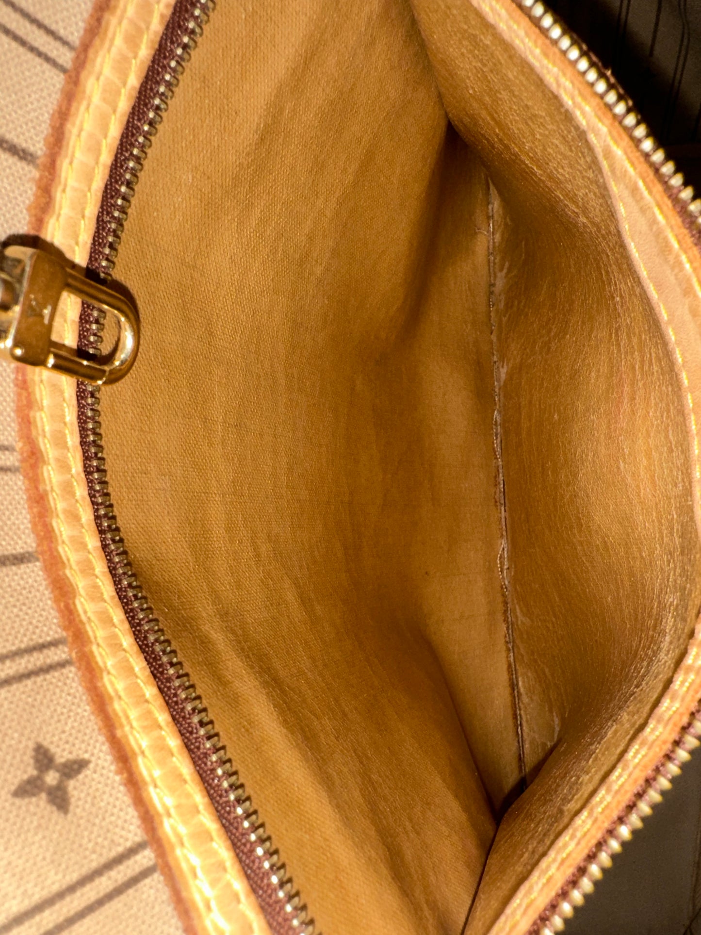 Louis Vuitton Neverfull