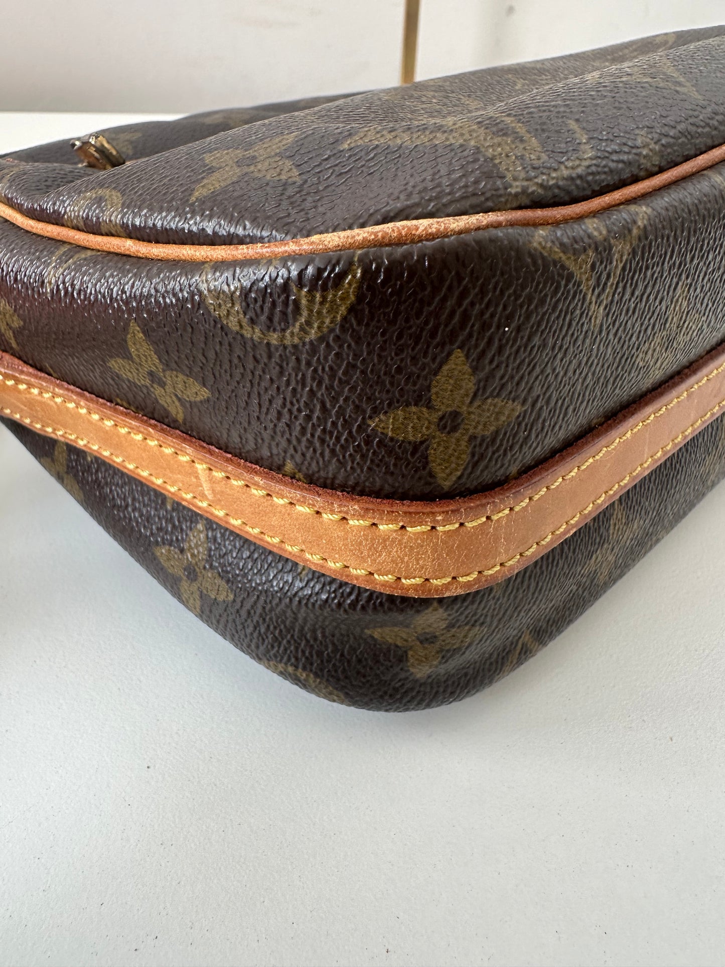 Louis Vuitton Senlis