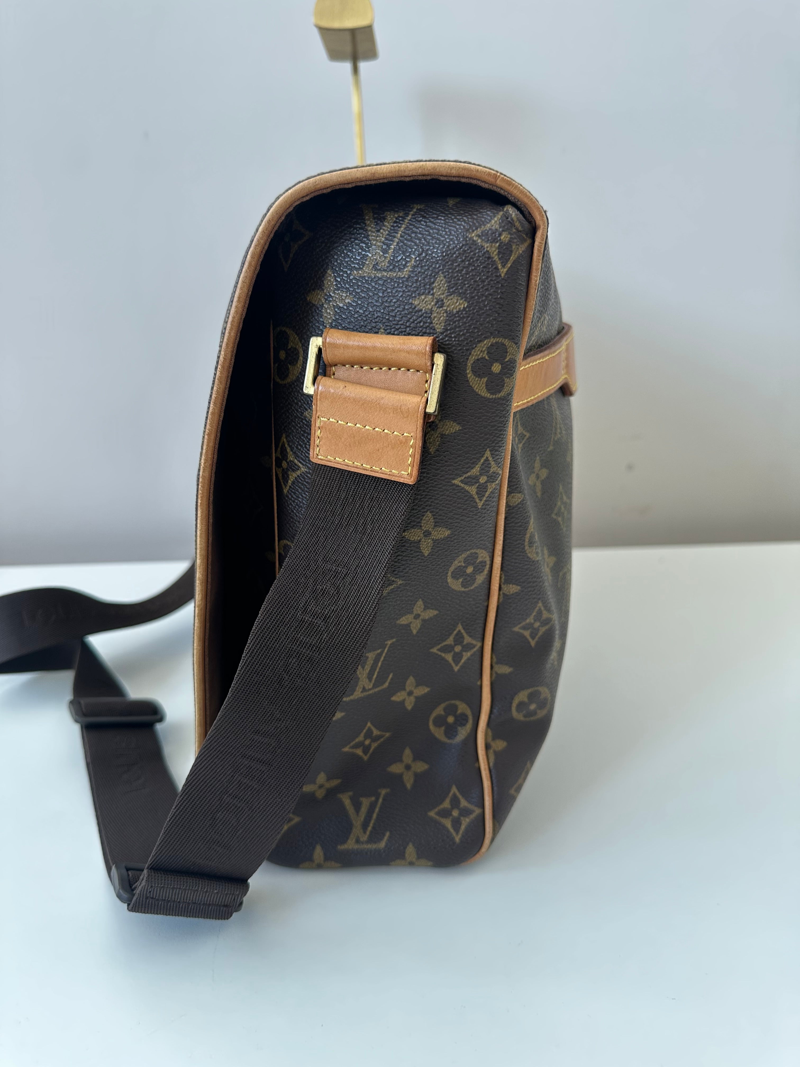 Louis Vuitton Abbesses