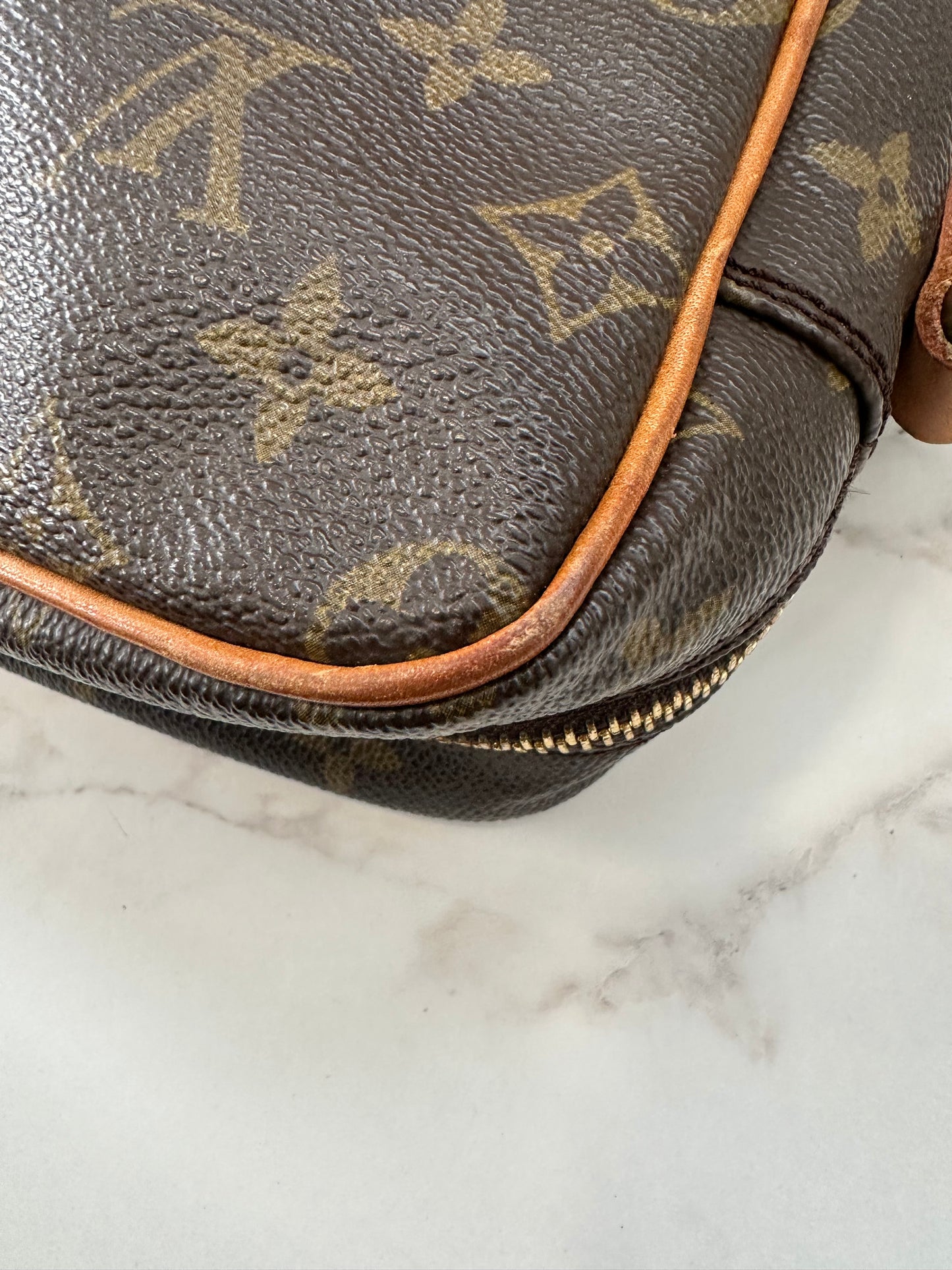 Louis Vuitton Trocadero 27