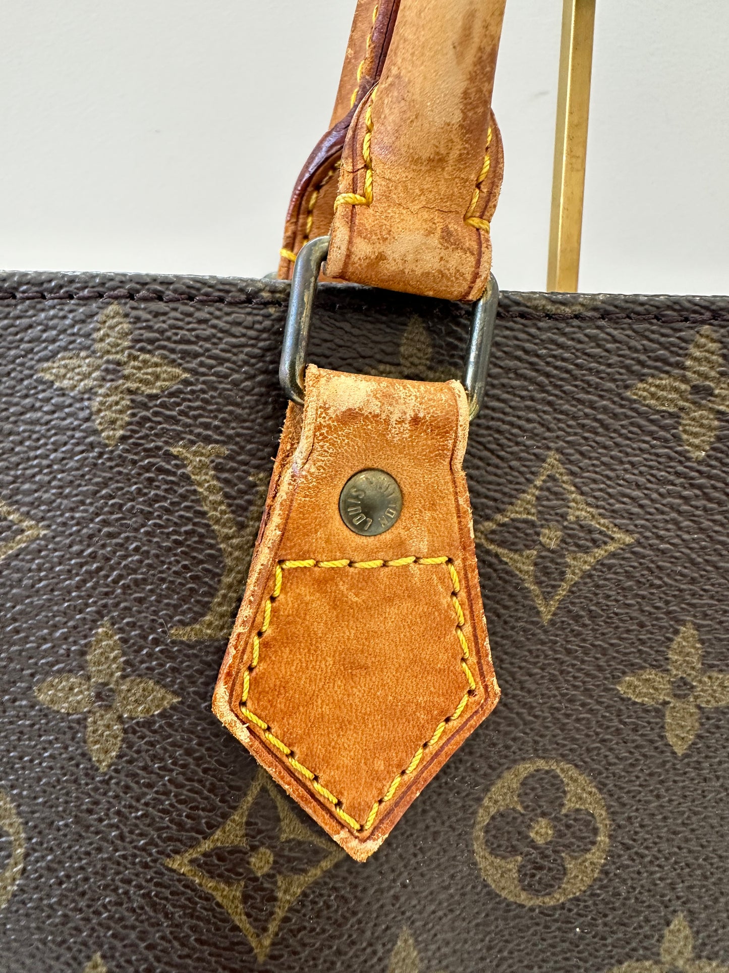 Louis Vuitton Sac Plat