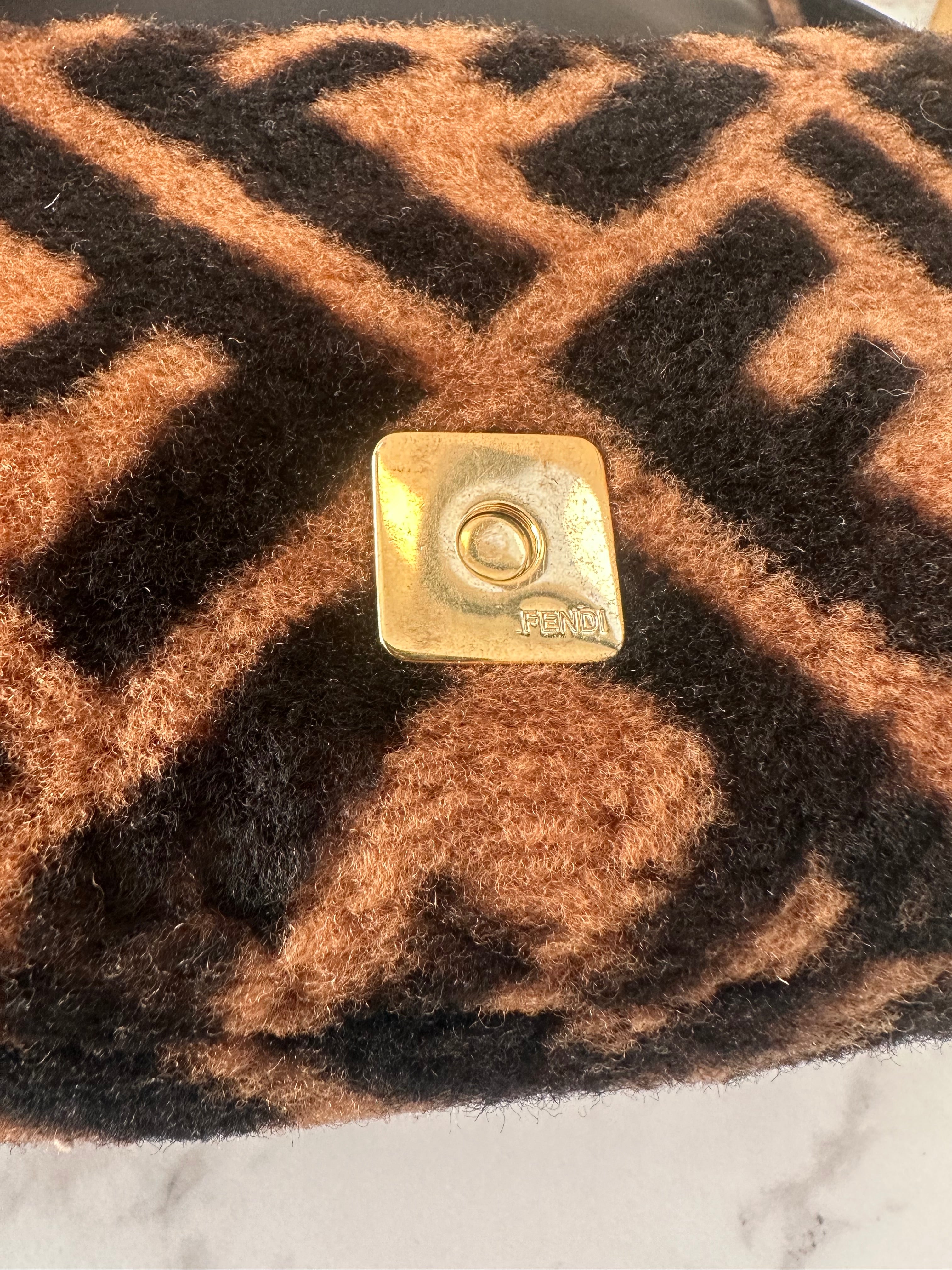 Fendi Baguette Zucca Winter