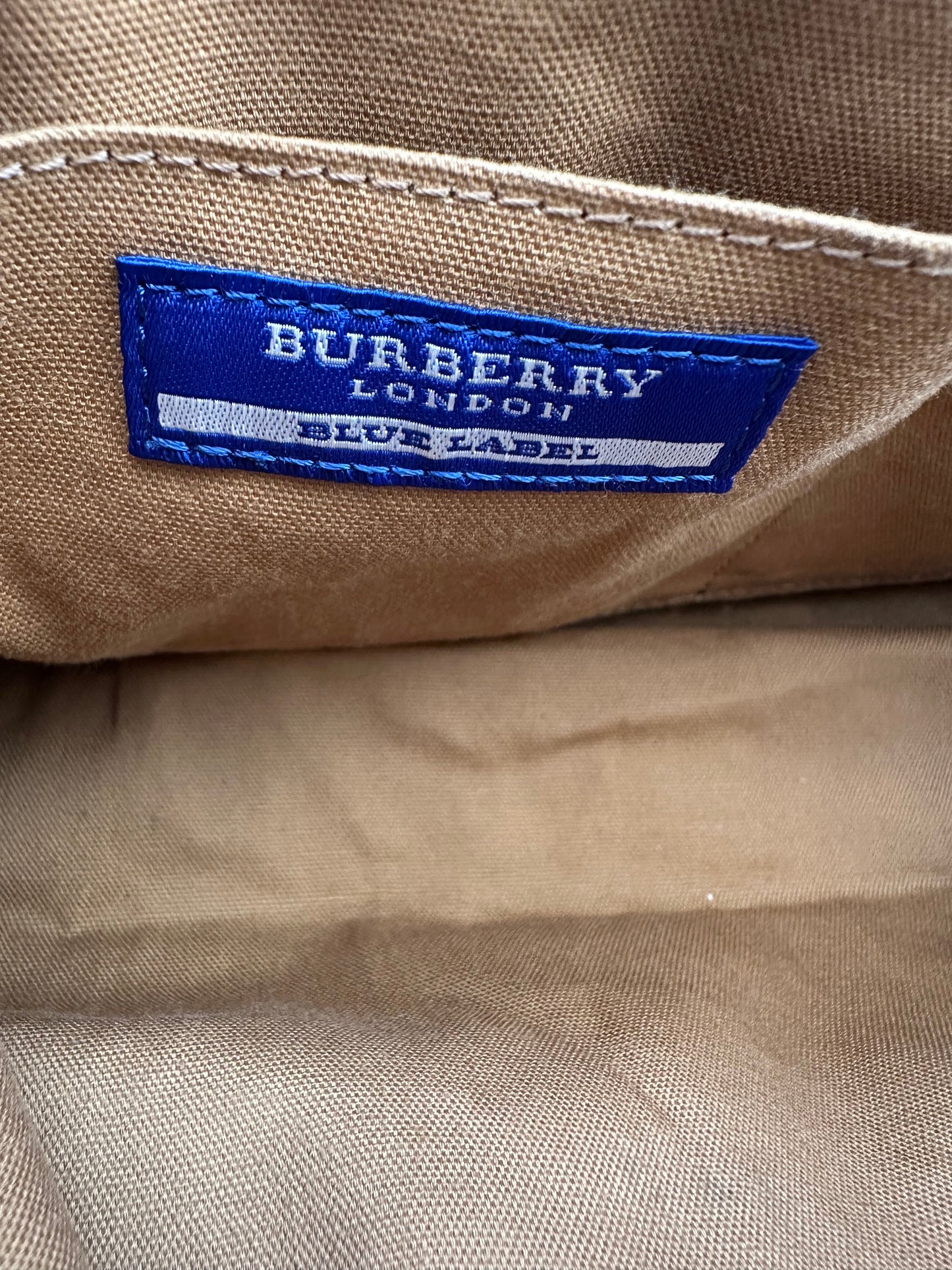Burberry Blu Lable