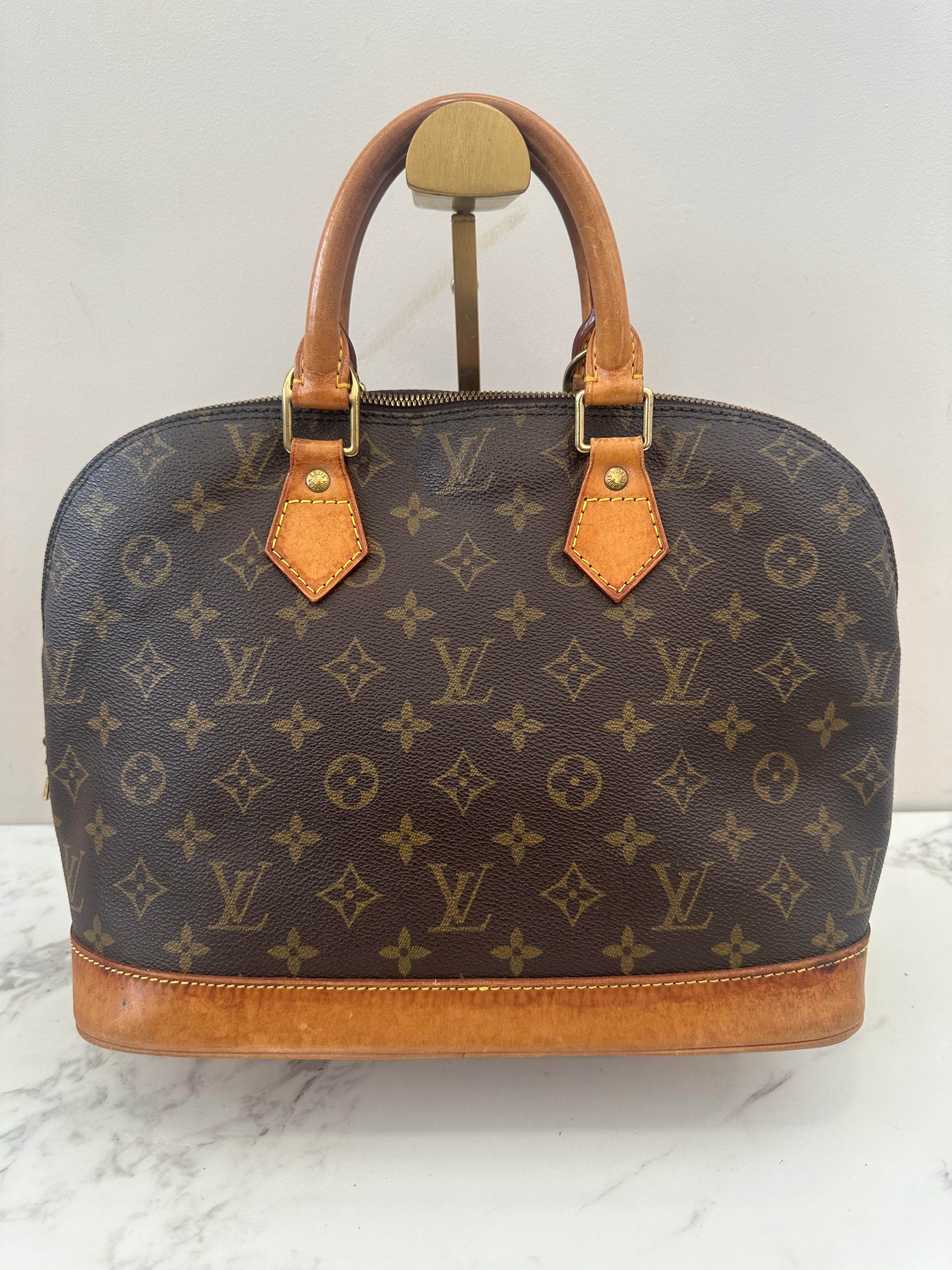 Louis Vuitton Alma