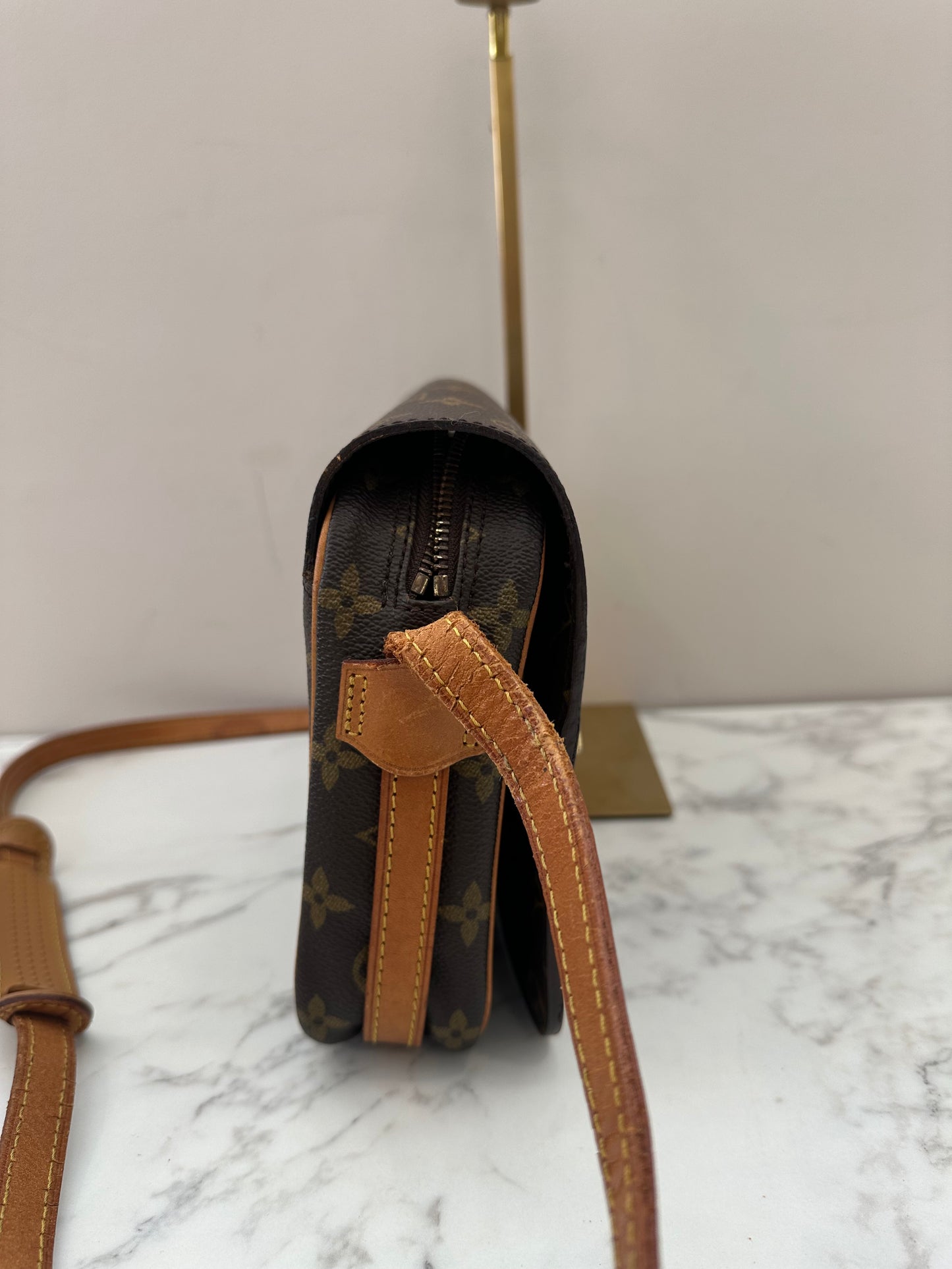 Louis Vuitton Saint German 27