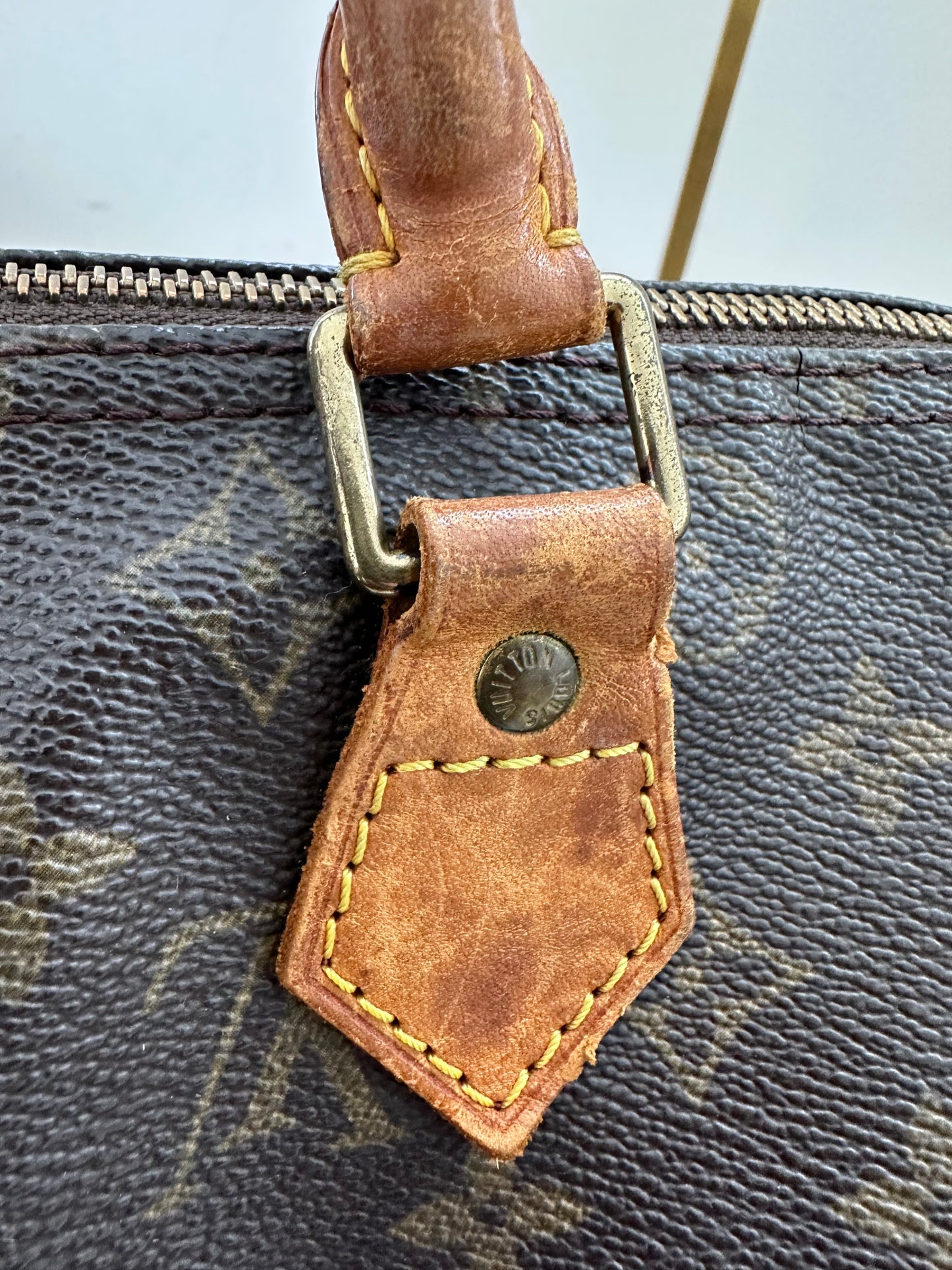 Louis Vuitton Speedy 30