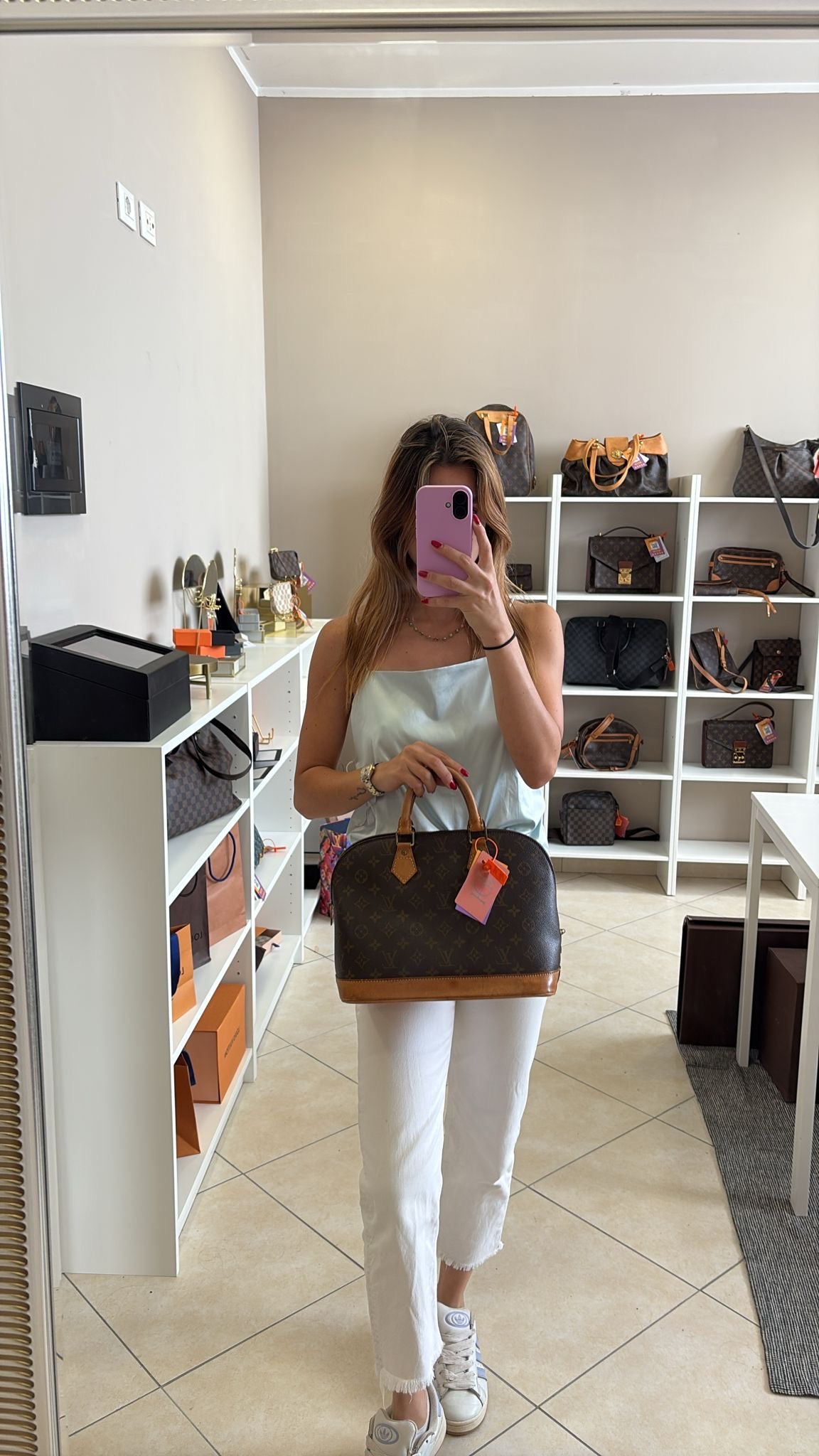 Louis Vuitton Alma