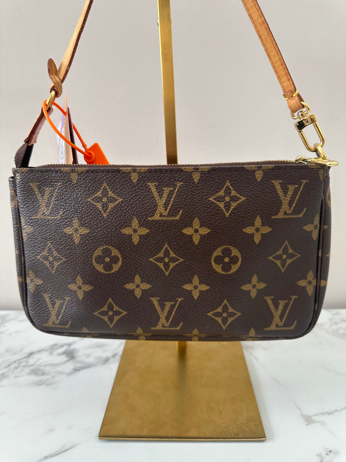 Louis Vuitton Pochette