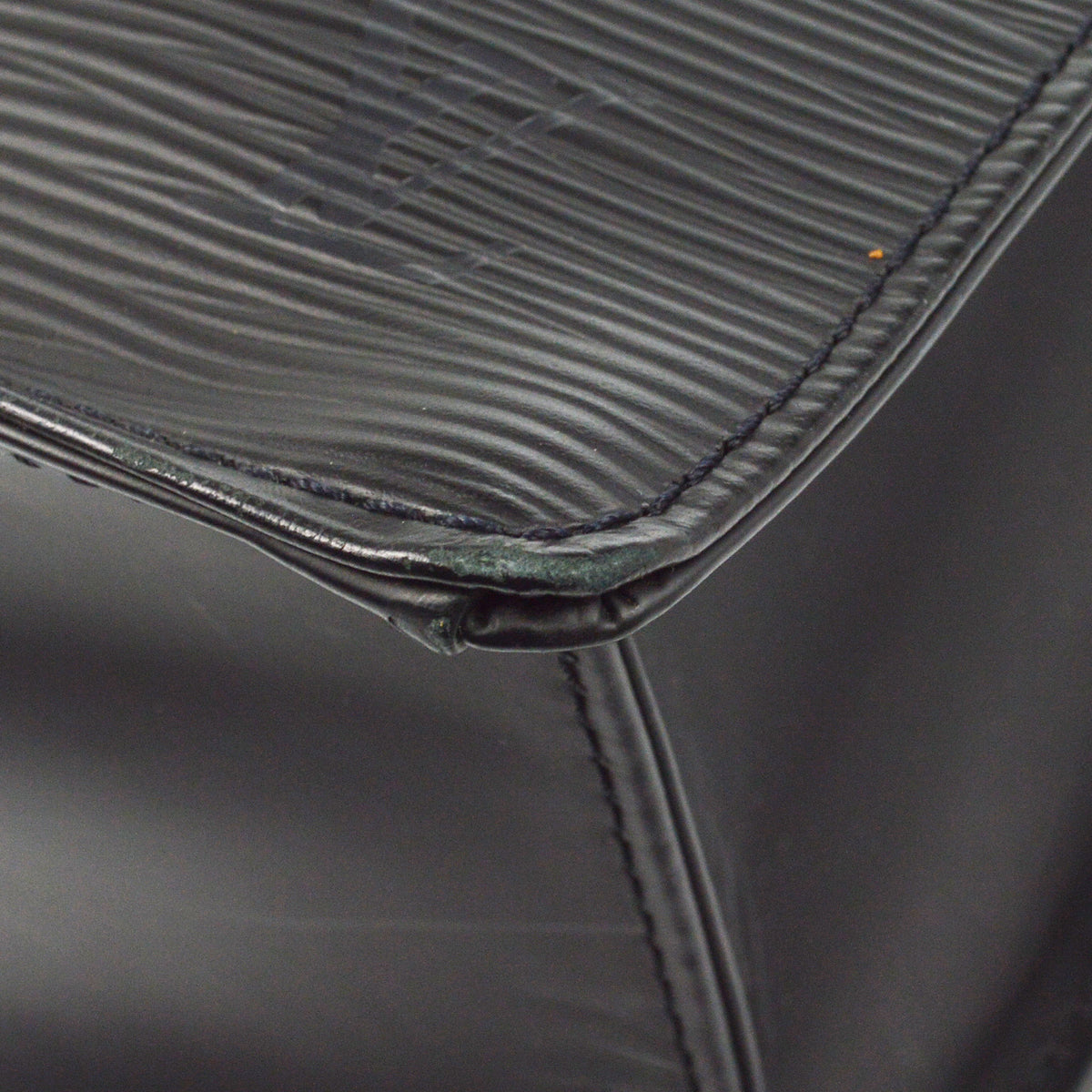 Louis Vuitton Sac Plat Epi Black