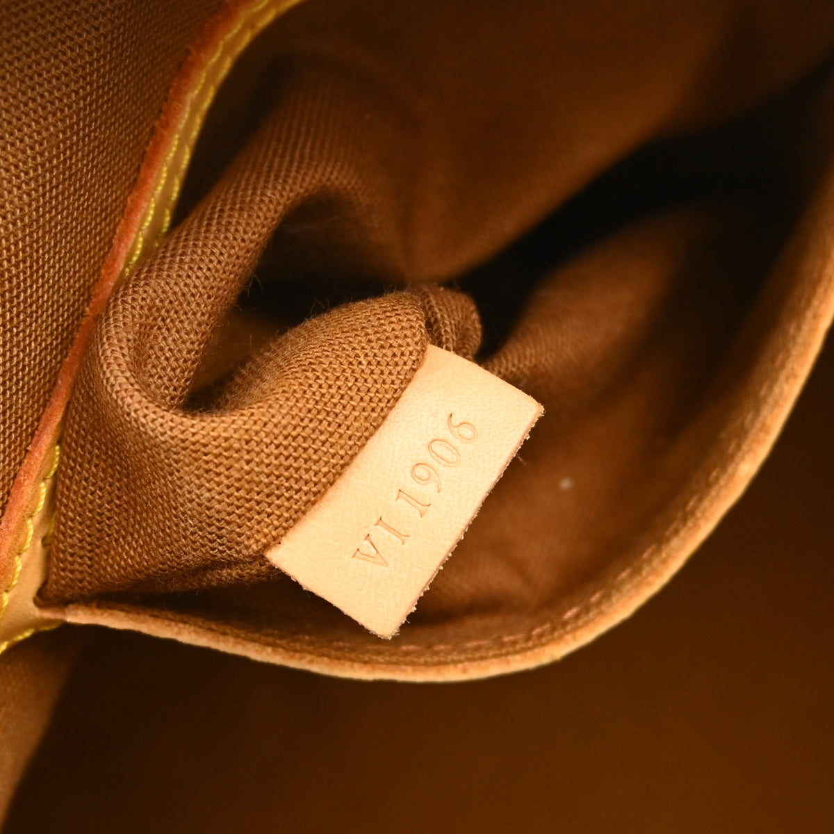 Louis Vuitton Alma