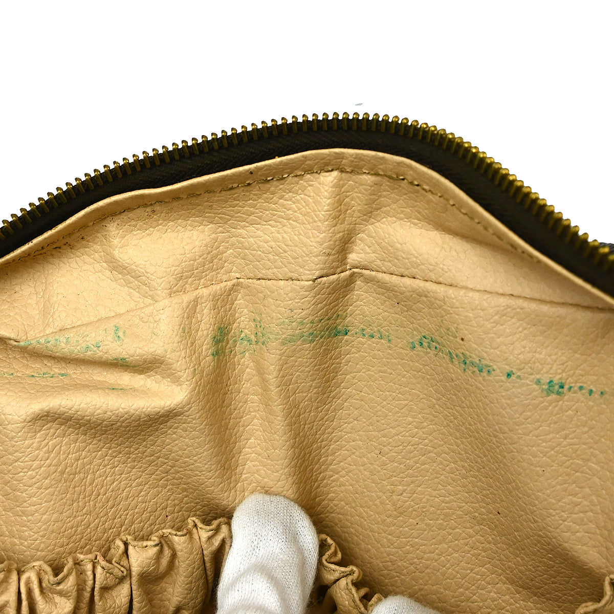 Louis Vuitton Trousse 28