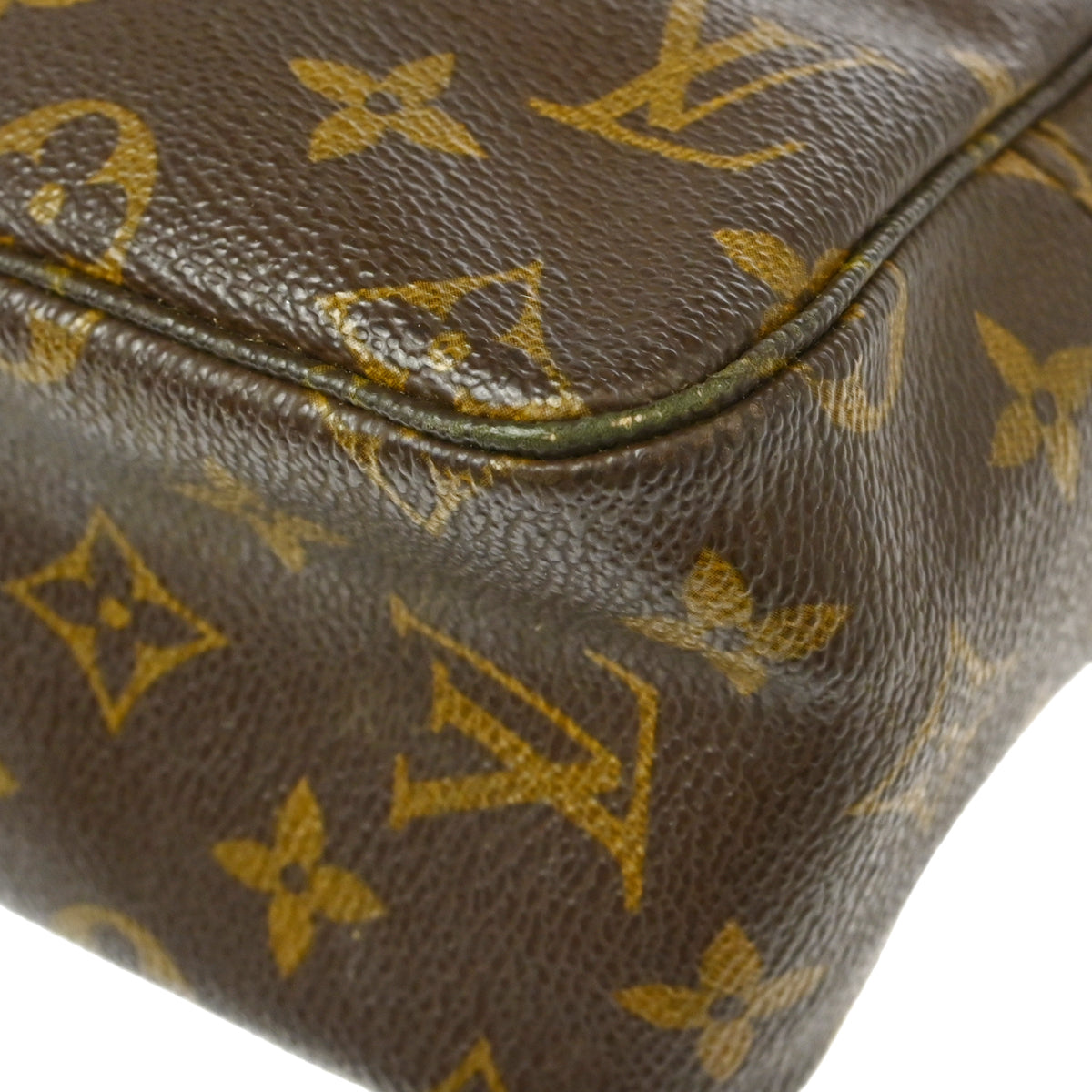 Louis Vuitton Trousse 28