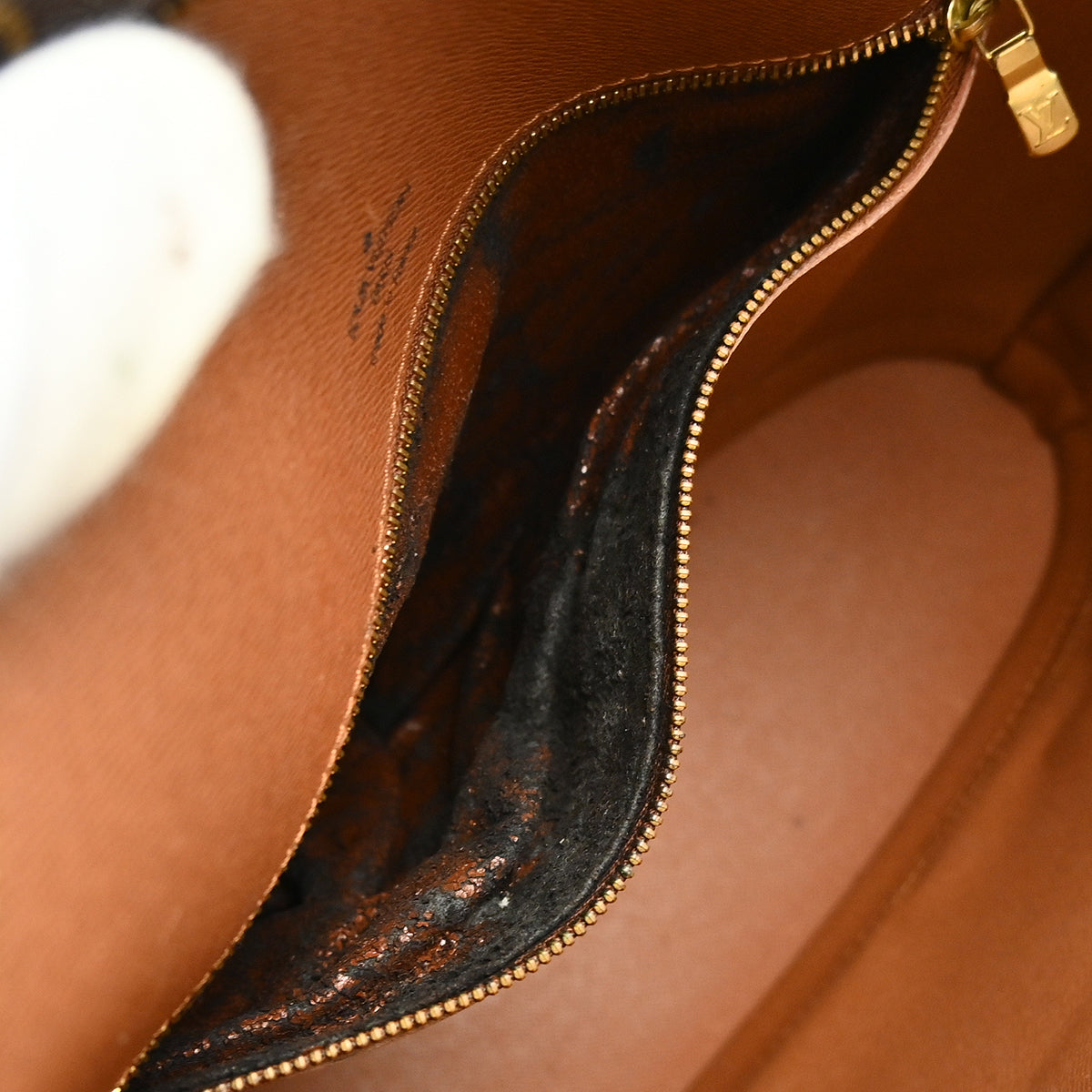 Louis Vuitton Babylone