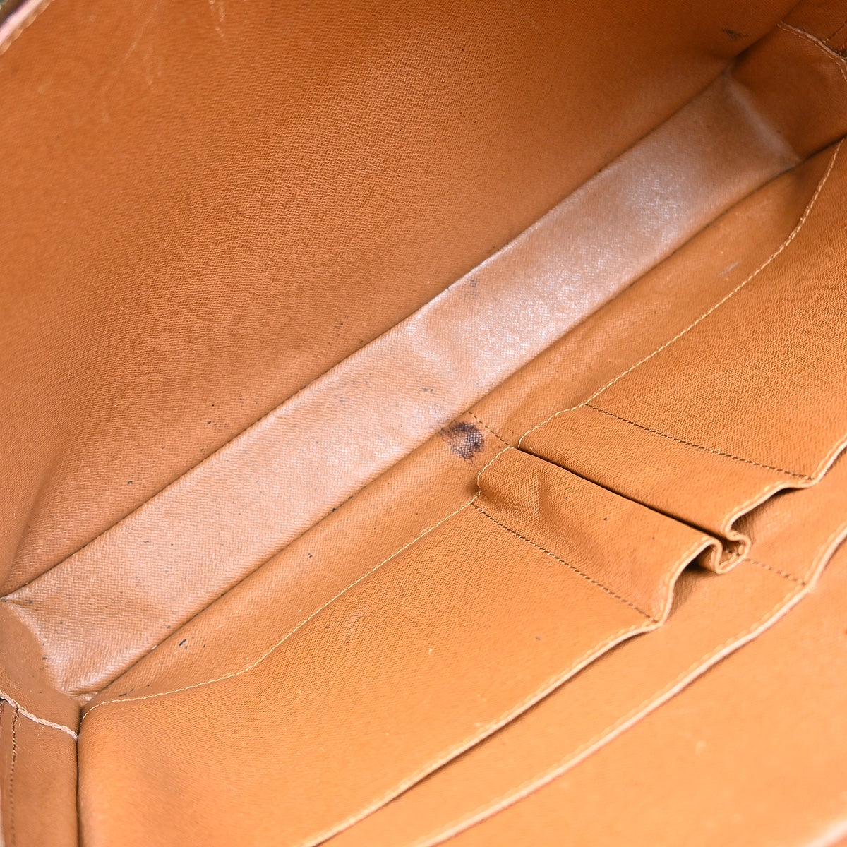 Louis Vuitton Voyage Epi