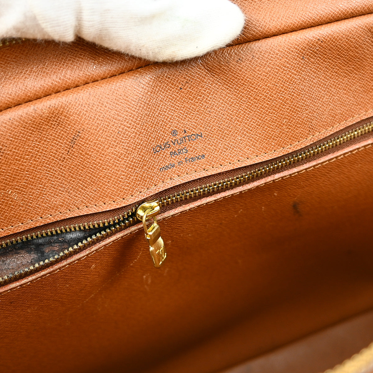 Louis Vuitton Voyage Epi